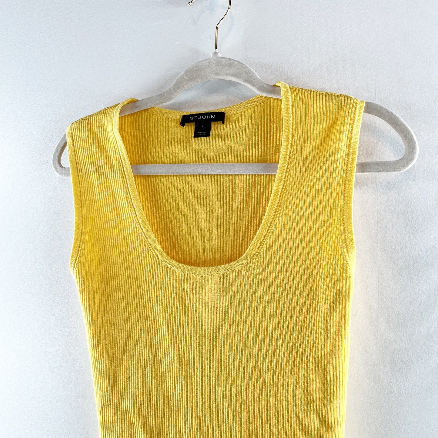 St. John Ribbed Scoopneck Sleeveless Tank Top Yellow Small