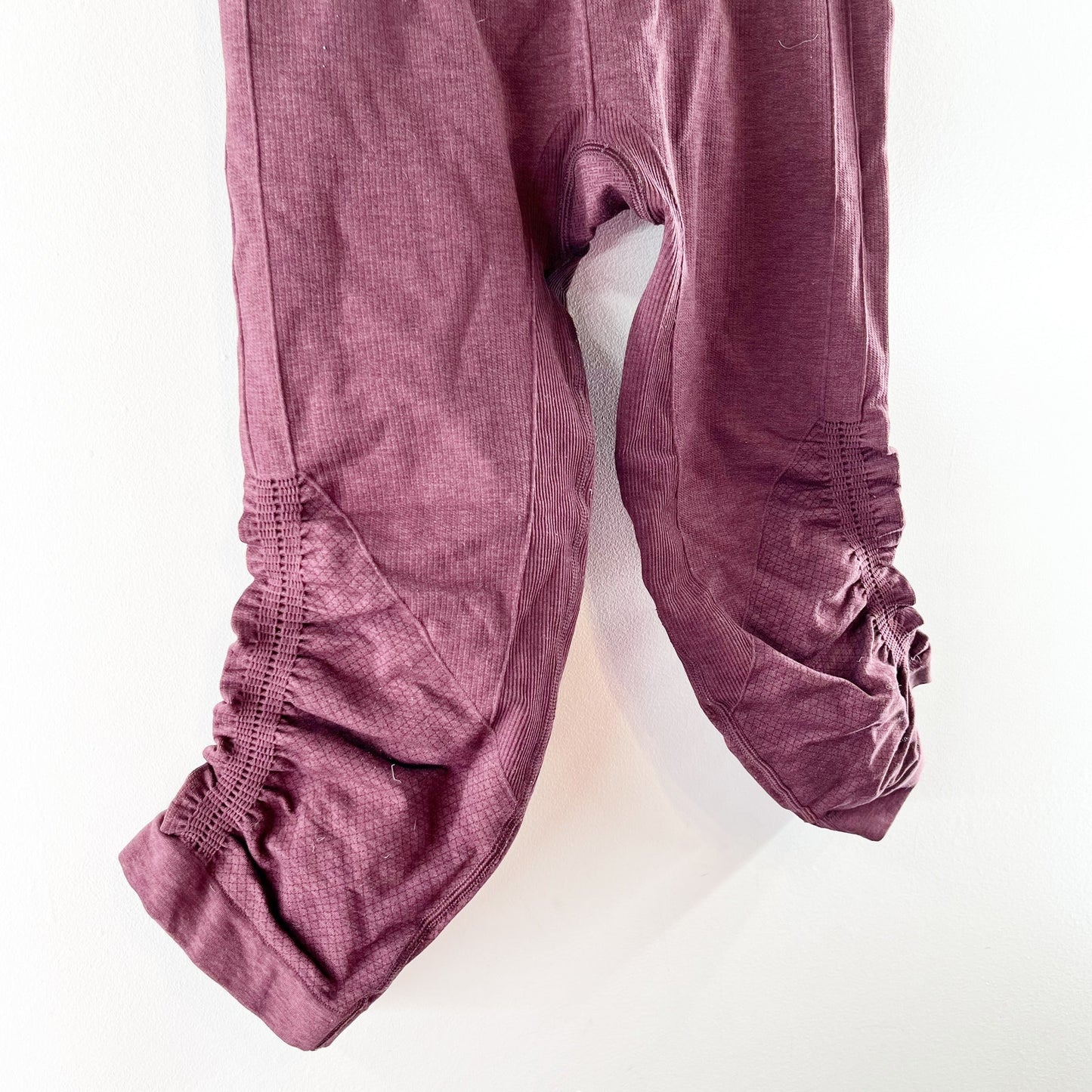 Lululemon In The Flow Mid-Rise Crop II Leggings Heathered Bordeaux Drama 4