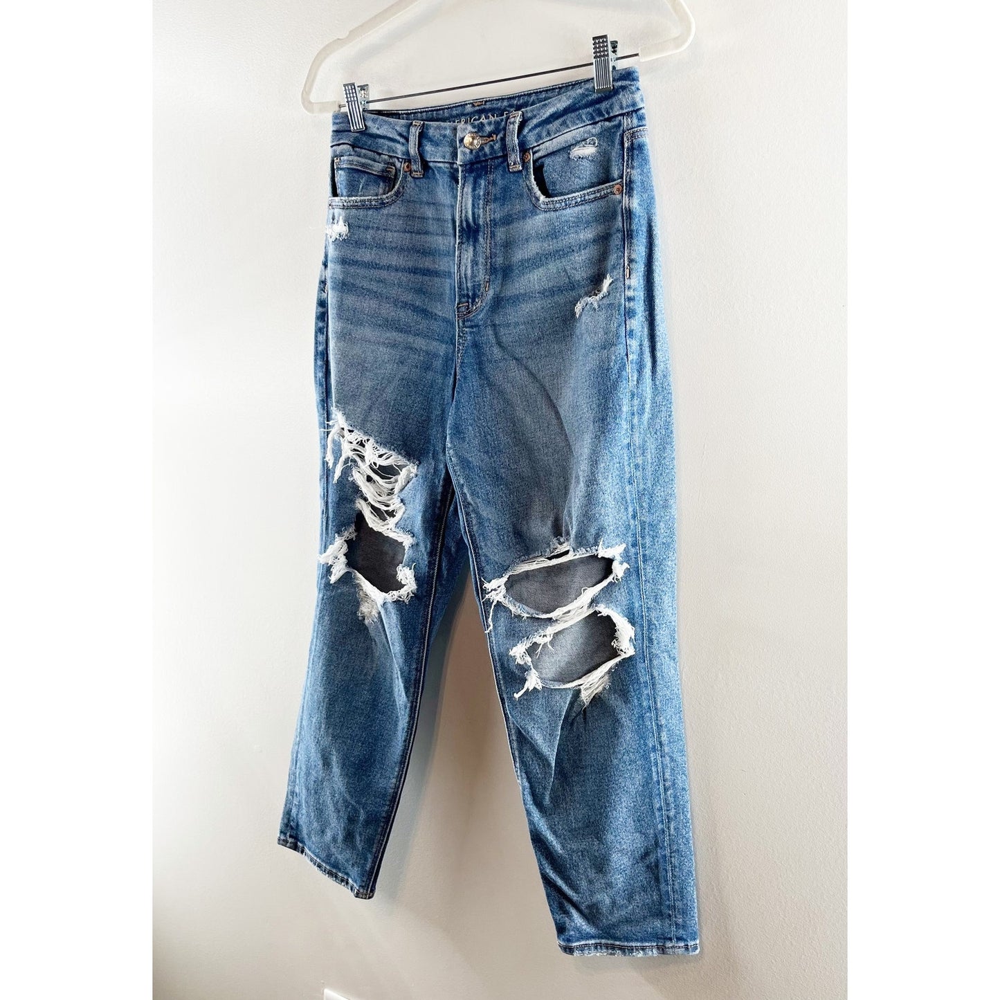 American Eagle Curvy High Rise Mom Distressed Stretch Jeans Blue 6 Petite