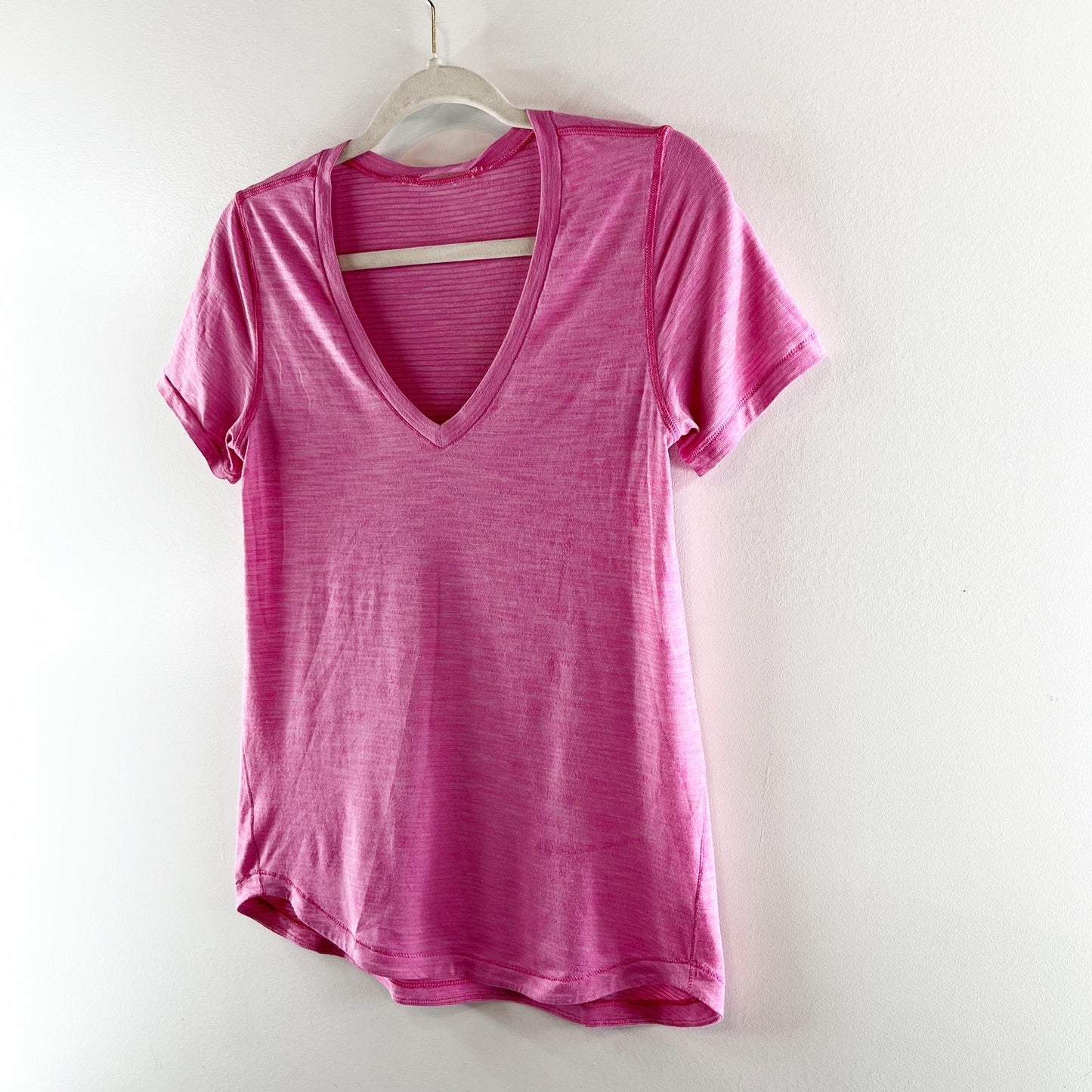 Lululemon What The Sport Short Sleeve V-Neck Tee Heathered Pink Paradise Small