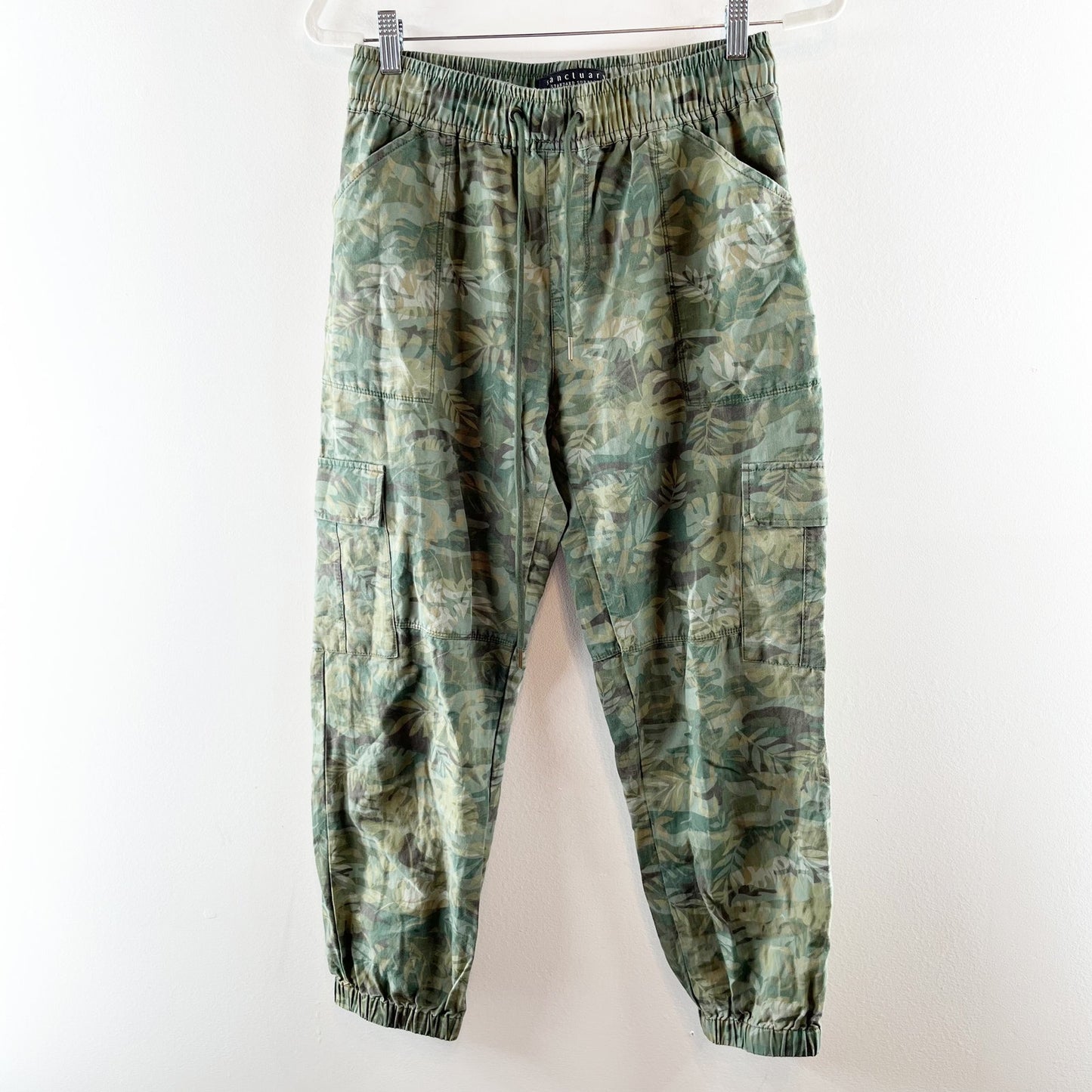 Sanctuary Camo Foliage Cargo High Rise Jogger Pants Green 27 / 4