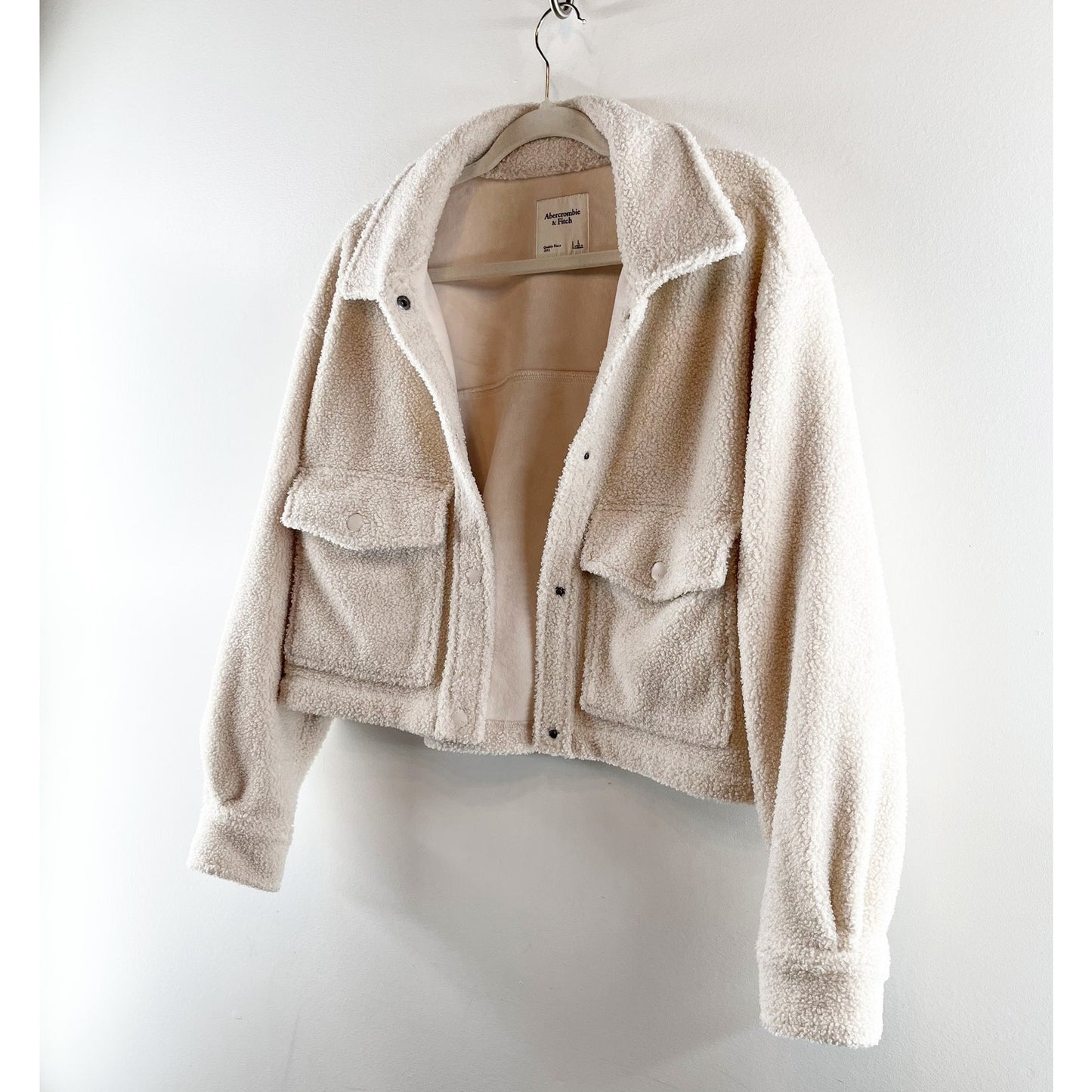 Abercrombie & Fitch Cropped Boxy Sherpa Shacket Jacket Cream Large