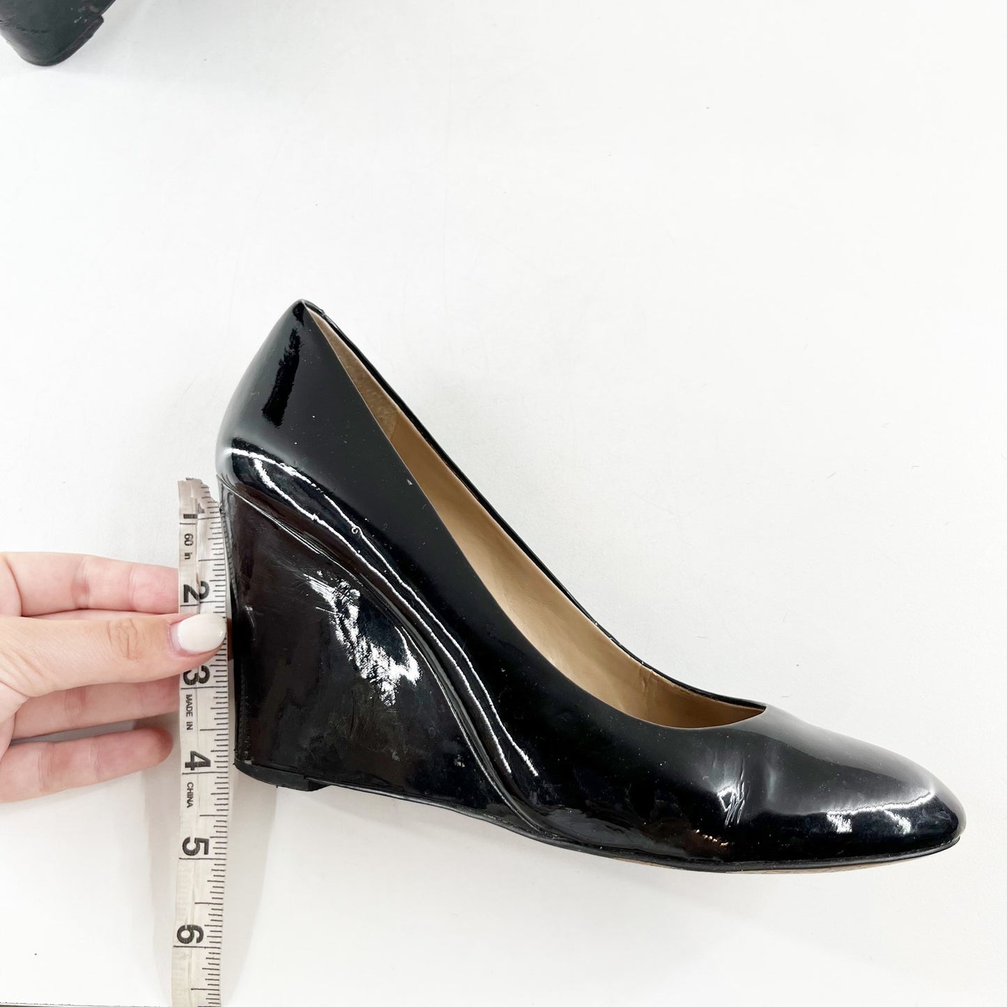 Banana Republic Patent Leather Slip On Round Toe Wedge Heel Pump Black 7.5