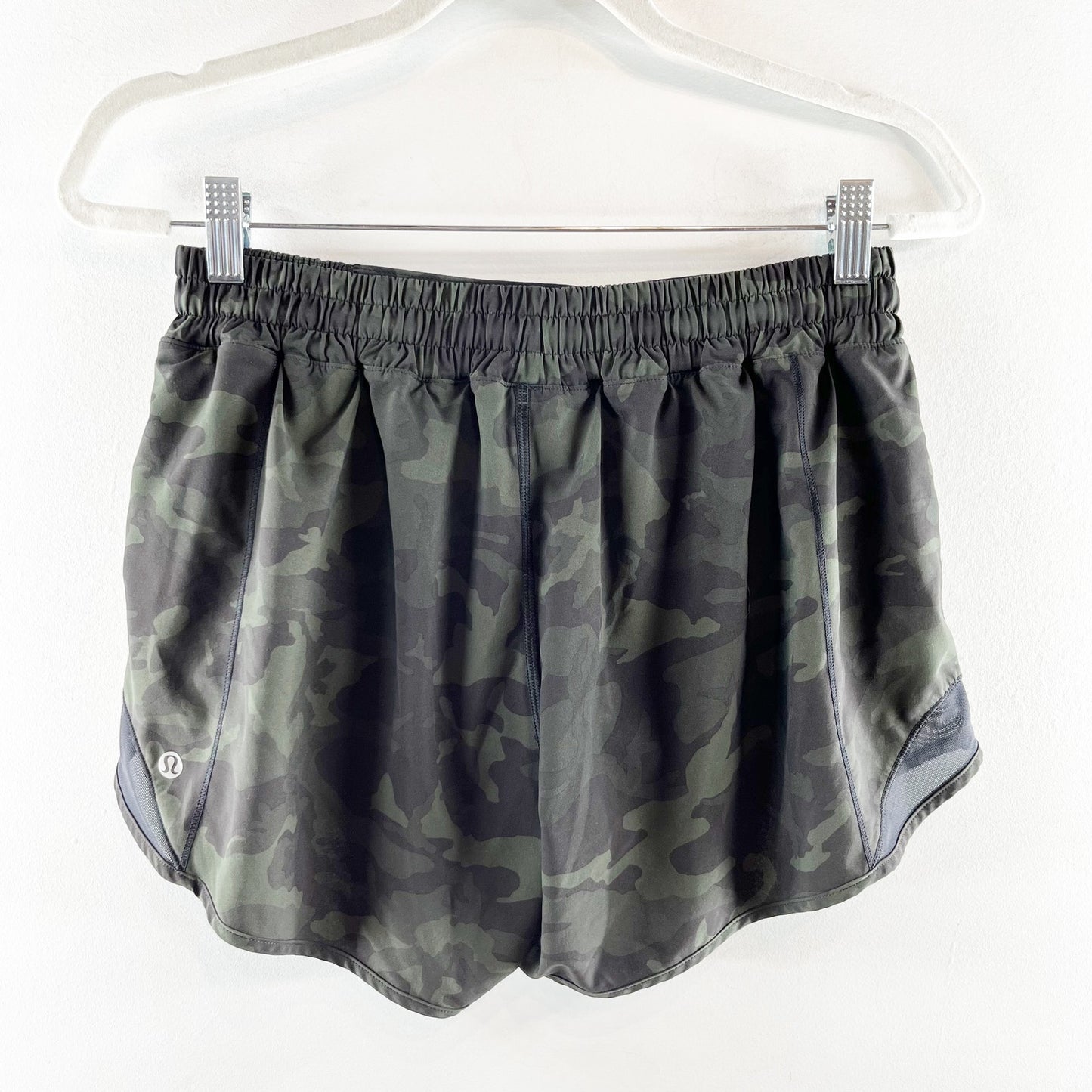 Lululemon Hotty Hot Short II Long 4" Incognito Camo Multi Gator Green Black 10