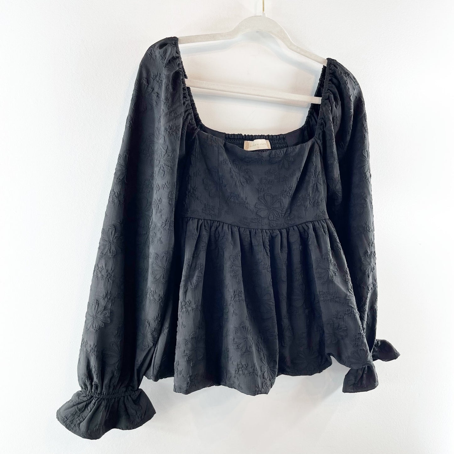 Altar'd State Babydoll Floral Square Neck Long Sleeve Bubble Hem Top Black Small