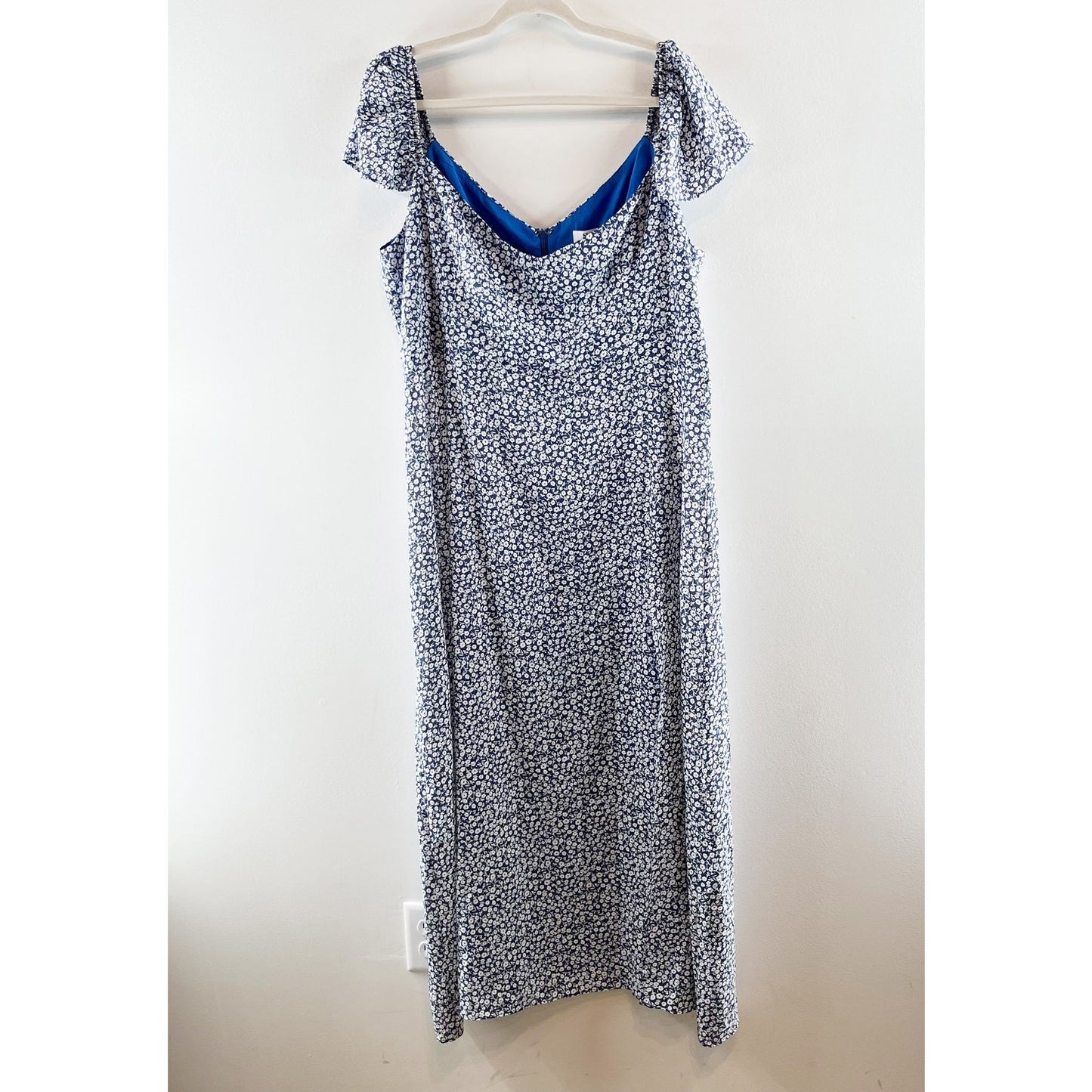 Showpo Sweetheart Neckline Ditsy Floral Slit Flutter Cap Sleeve Maxi Dress Blue