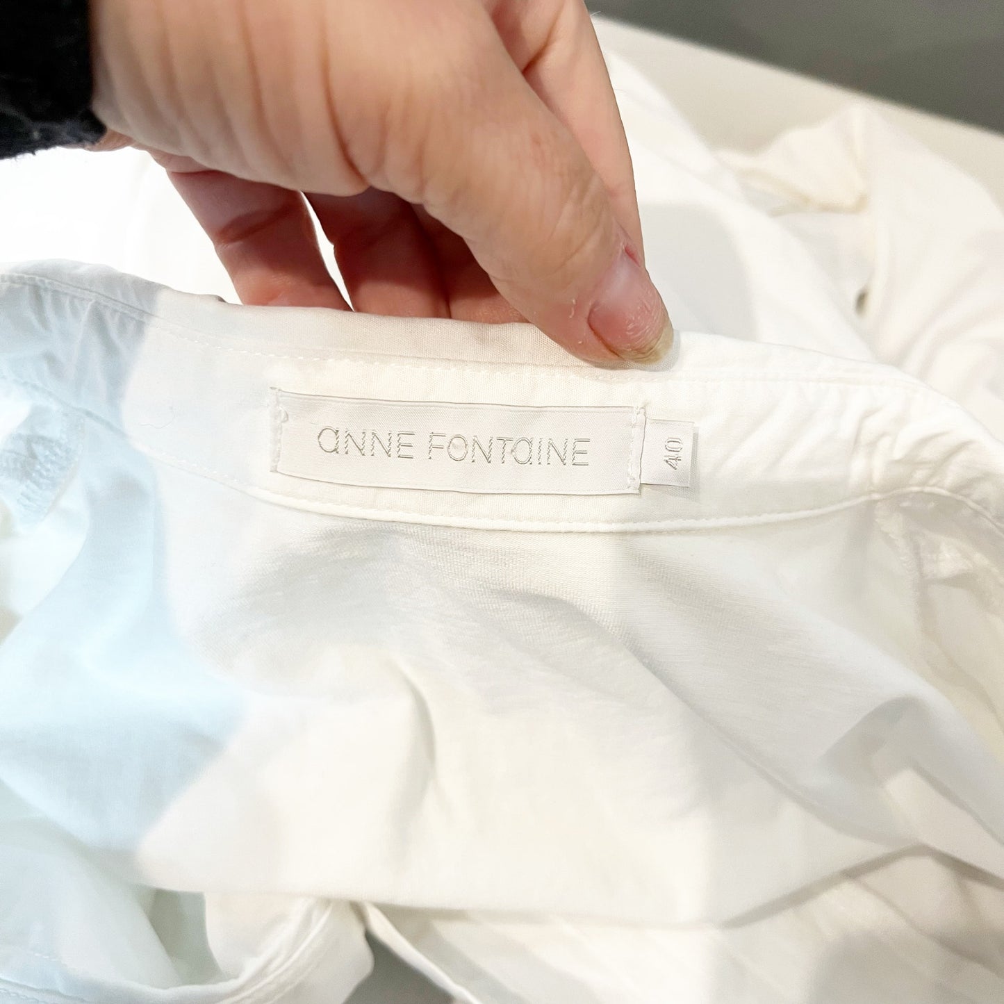 Anne Fontaine Meredith Long Sleeve Pleated Button-Up Shirt White 40 / 6