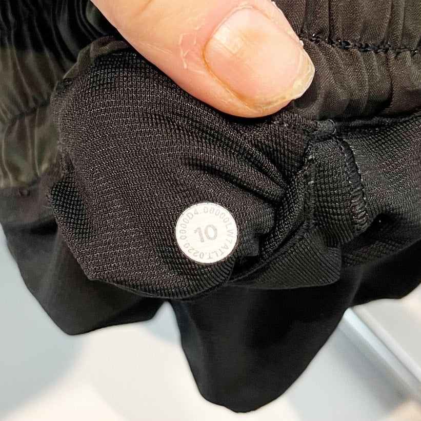 Lululemon Hotty Hot Short II Long 4" Incognito Camo Multi Gator Green Black 10