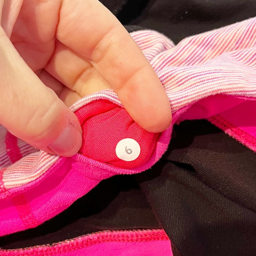 Lululemon Groove Crop Mid Rise Leggings Black Pink 6
