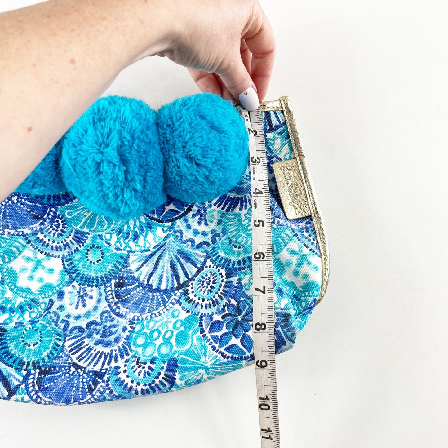 Lilly Pulitzer Oasis Pom Pom Seashell Printed Bag Clutch Turquoise Blue