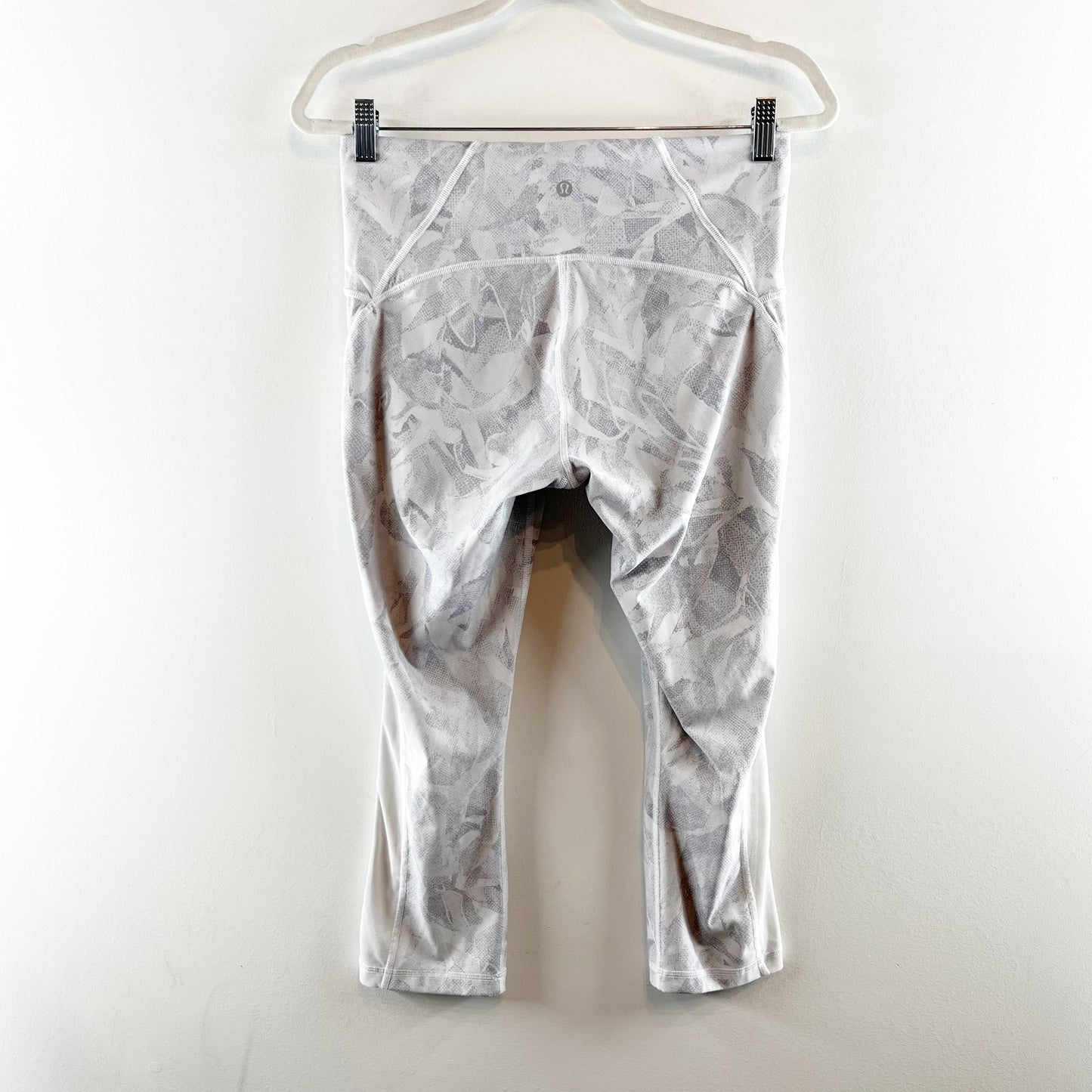 Lululemon Train Times Crop Leggings 21" Jasmine White Multi 10