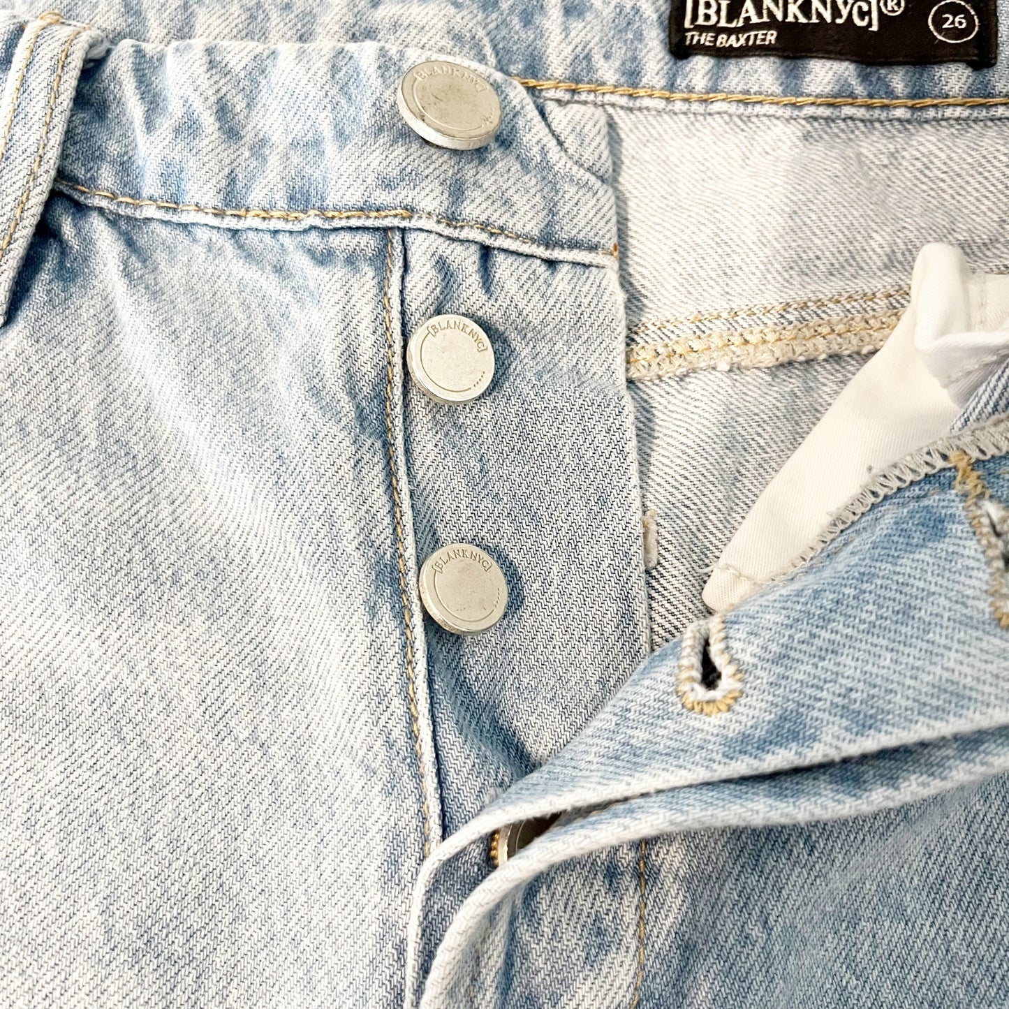Blank NYC The Baxter Cropped High Rise Straight Leg Mom Jeans Blue 26 / 2