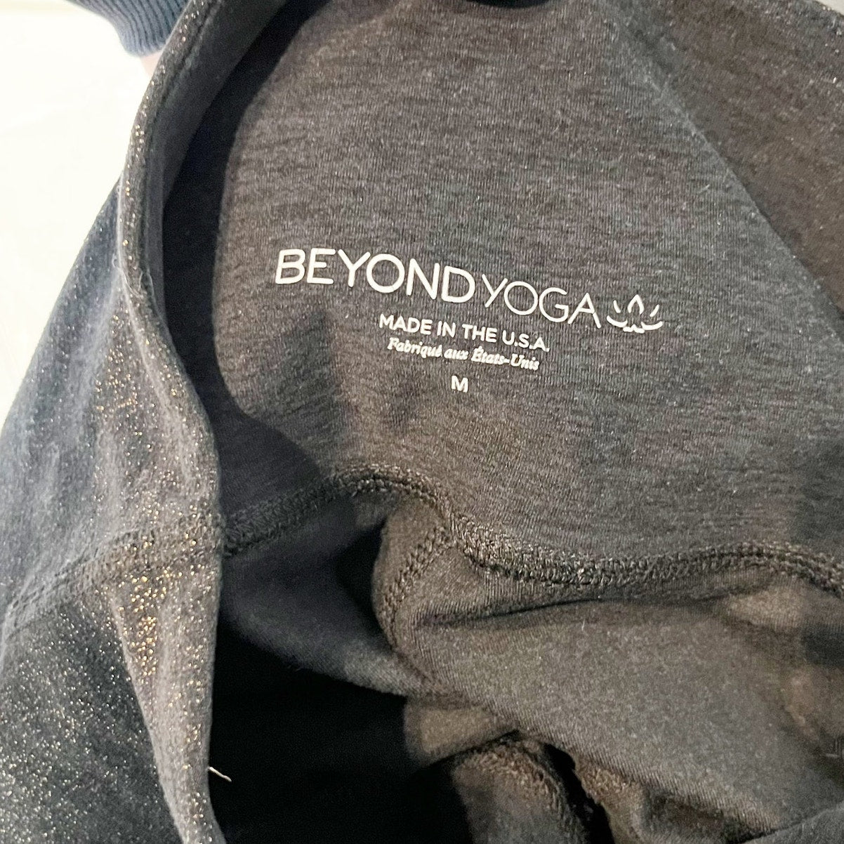 Beyond Yoga Softshine High Waisted Midi Foil Glitter Leggings Gray Medium