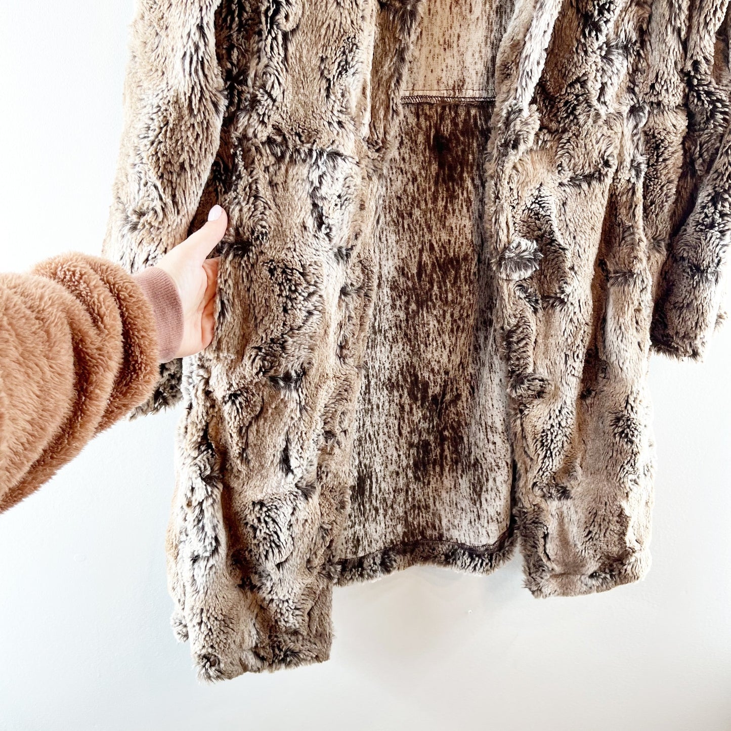 Dylan Anthropologie Long Sleeve Button Up Faux Fur Coat Jacket Brown Medium
