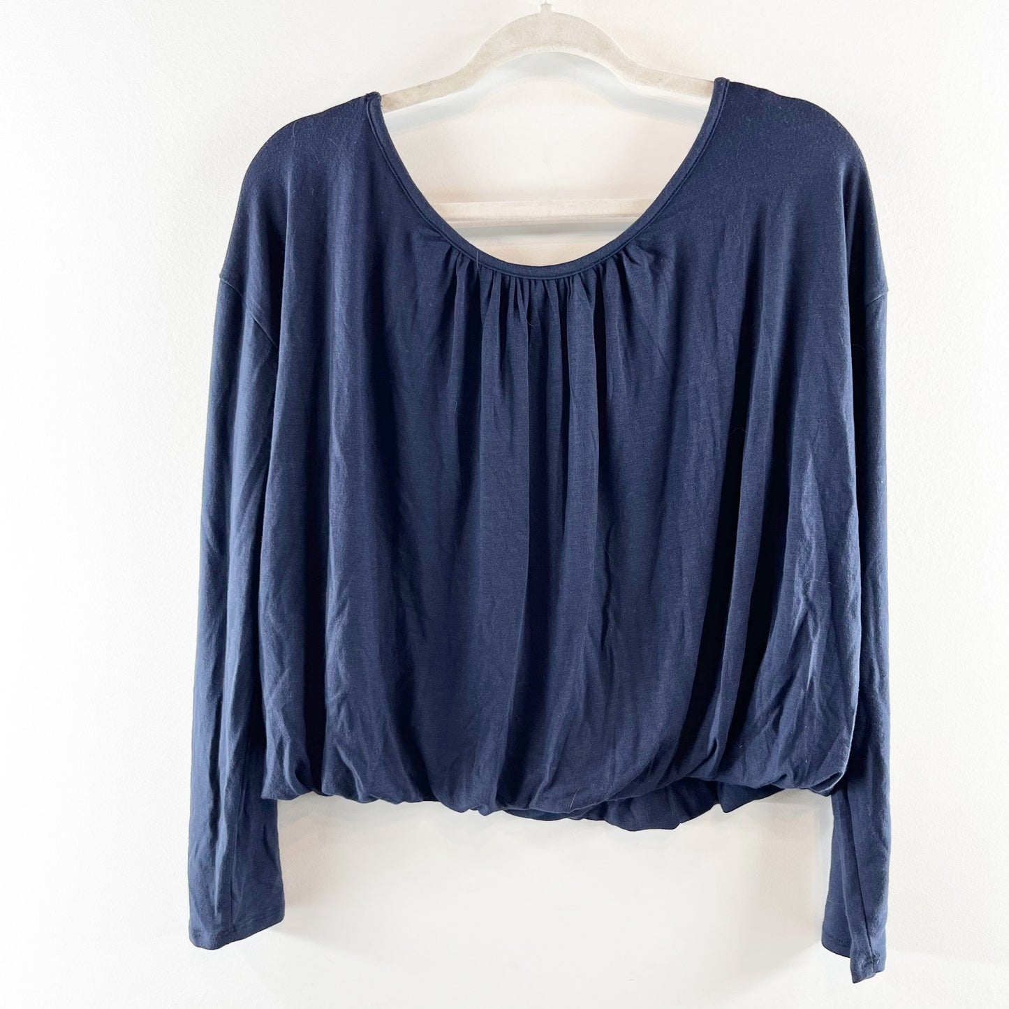 Maeve Anthropologie Long Sleeve Bubble Hem Cropped Tee Shirt Top Navy Blue M