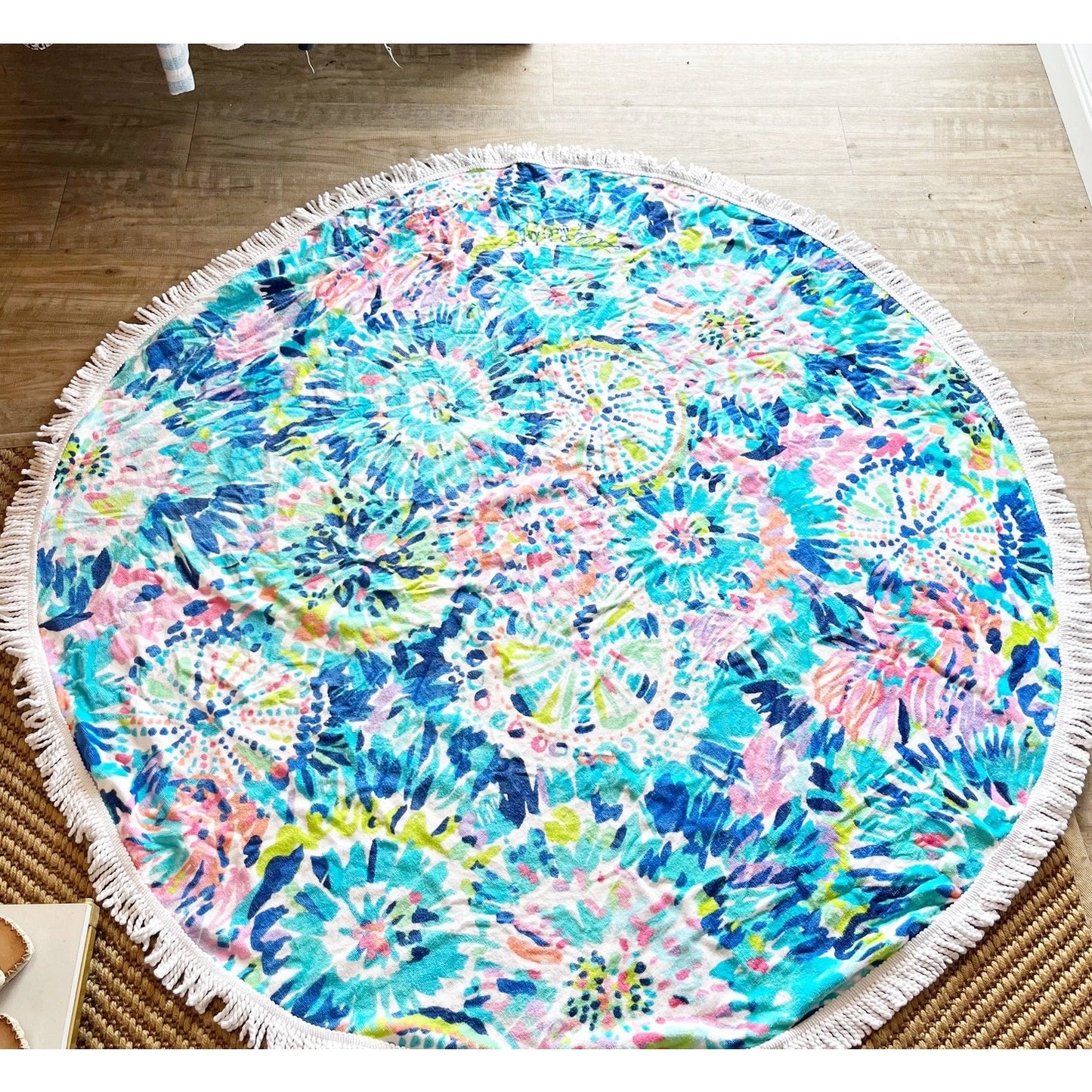 Lilly Pulitzer Circa Round Tassel Trim Fringe Beach Towel Mat Blue