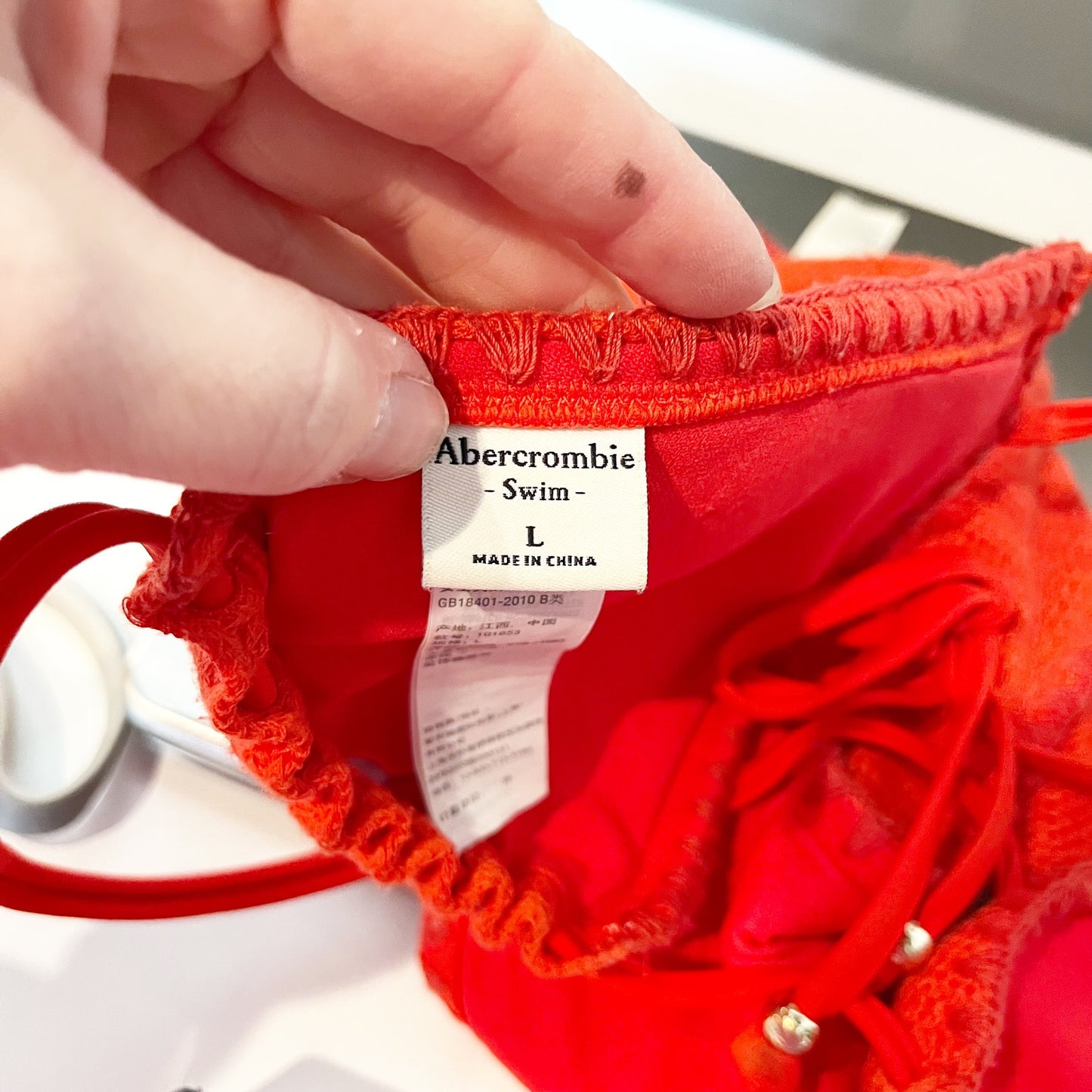 Abercrombie & Fitch Triangle Crochet Two Piece Bikini Swimsuit Red Large