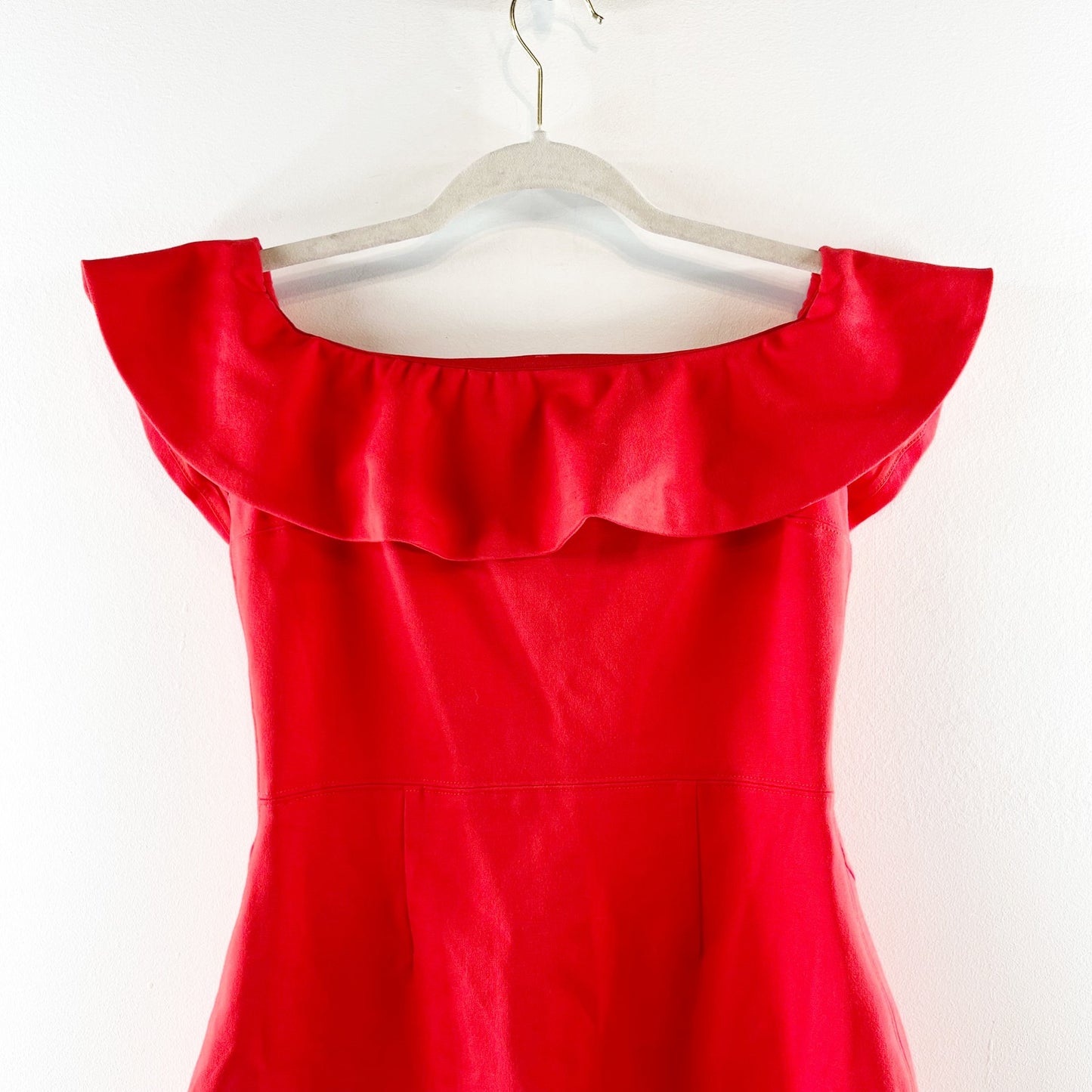 Babaton by Aritzia Emry Off The Shoulder Ruffle Trim Bodycon Mini Dress Red US 4