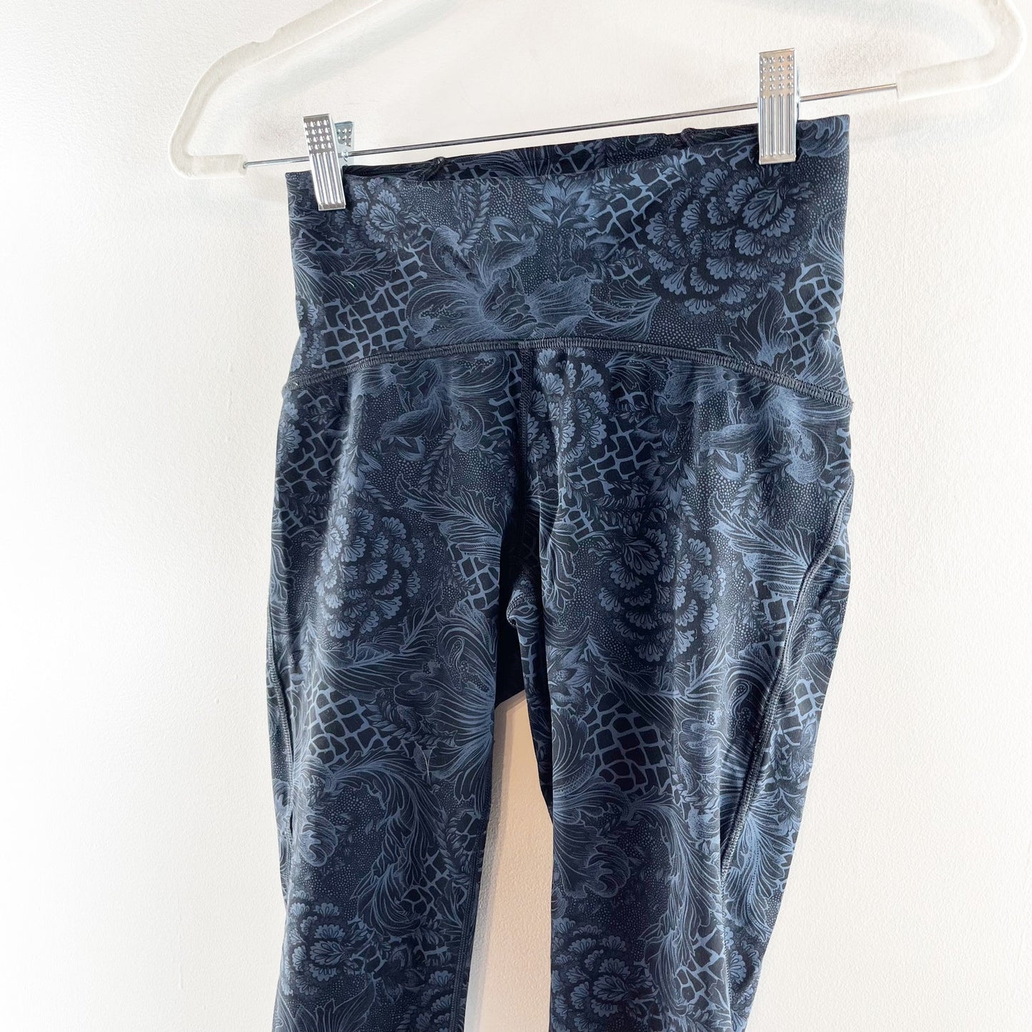 Lululemon Train Times 7/8 Pant Leggings 25" Nouveau Mach Blue Black 4
