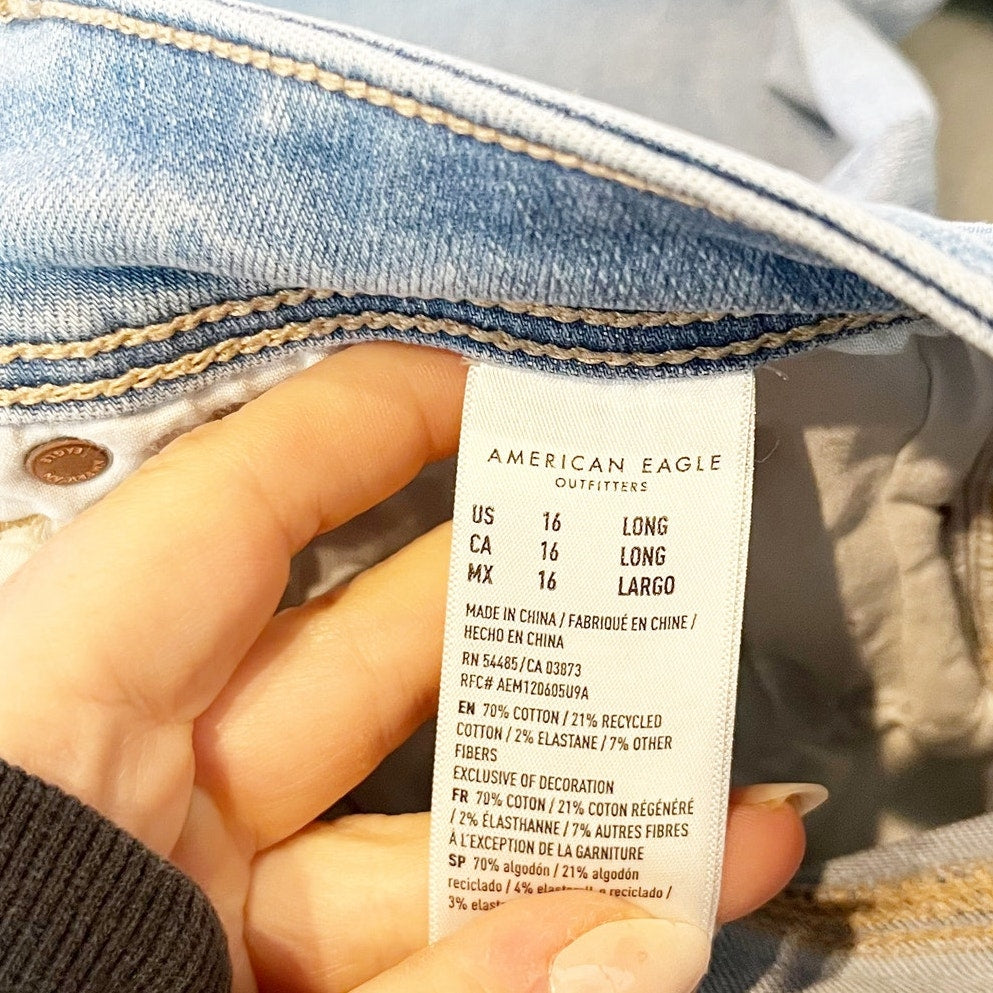 American Eagle High Rise Kick Boot Cut Jeans Light Wash Blue 16 Tall Long