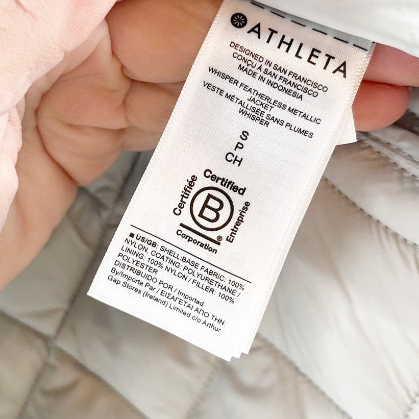 Athleta Whisper Featherless Quilted Metallic Jacket Silver Small