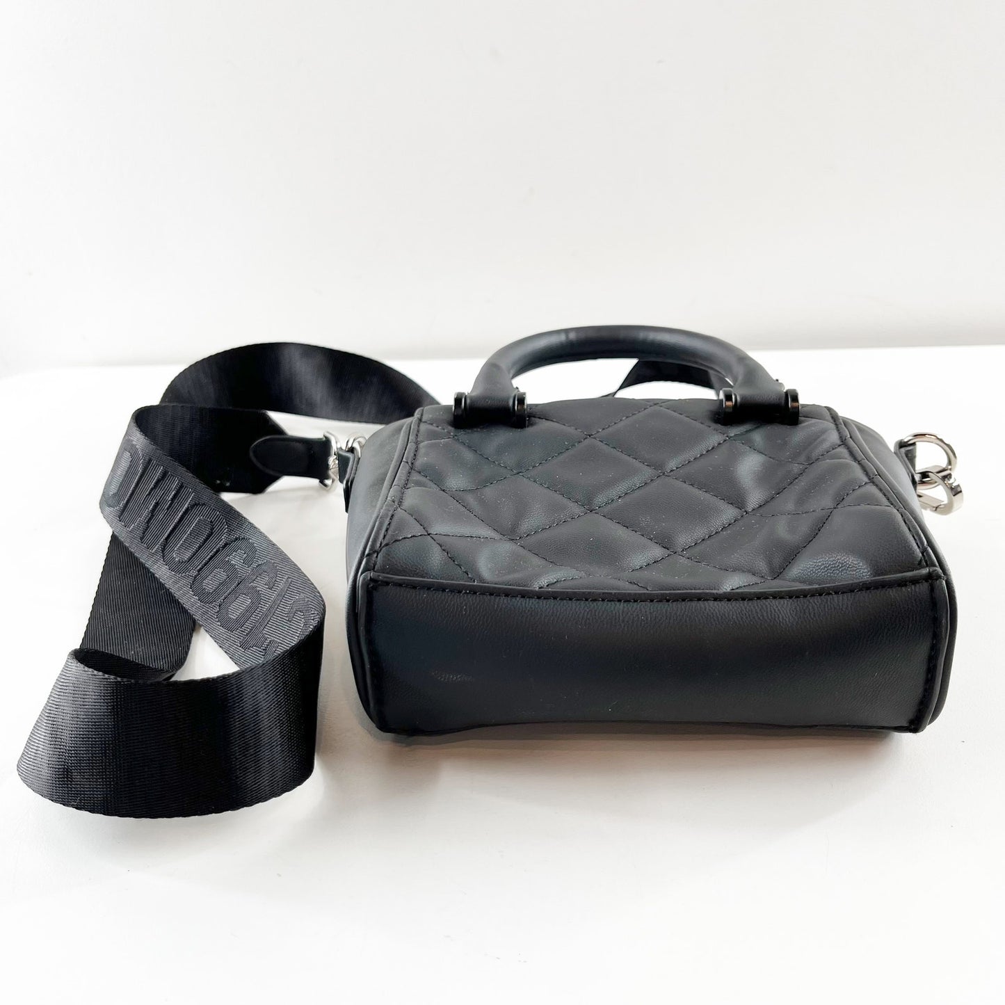 Steve Madden Quilted Mini Crossbody Purse Bag Black