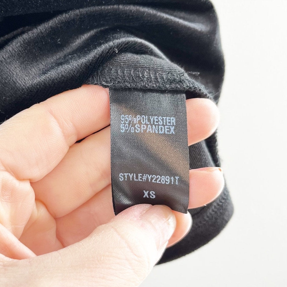 Pomander Place Tuckernuck Velvet Finley Flutter Sleeve Top Blouse Black XS