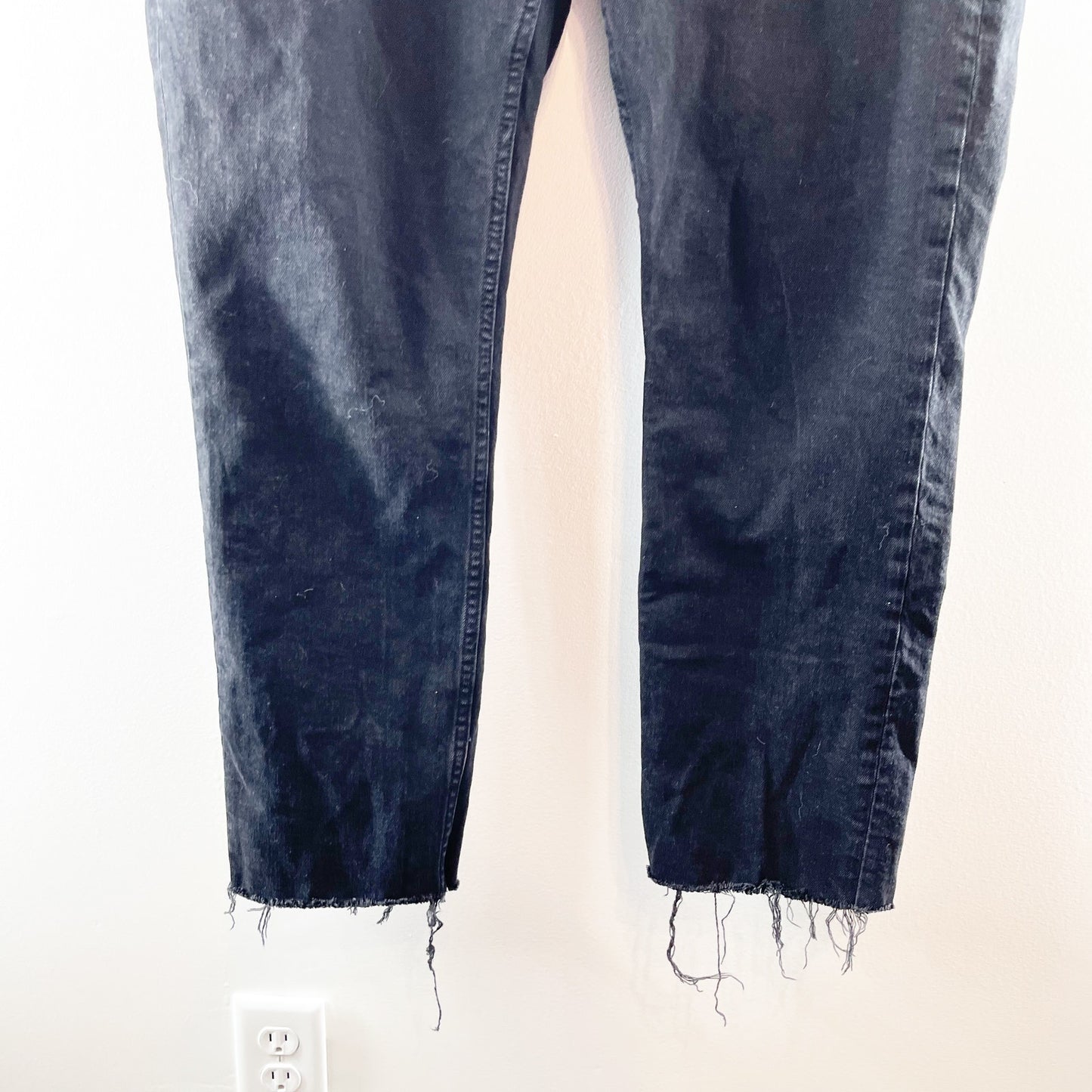Gap Vintage Slim Mid Rise Straight Leg Raw Frayed Hem Jeans Black 16 Tall