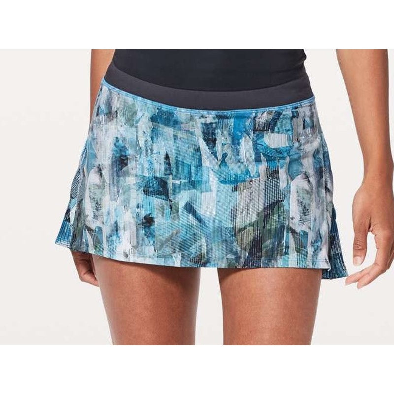 Lululemon Play Off The Pleats Skirt 13" Sun Dazed Multi Blue / Super Dark 6