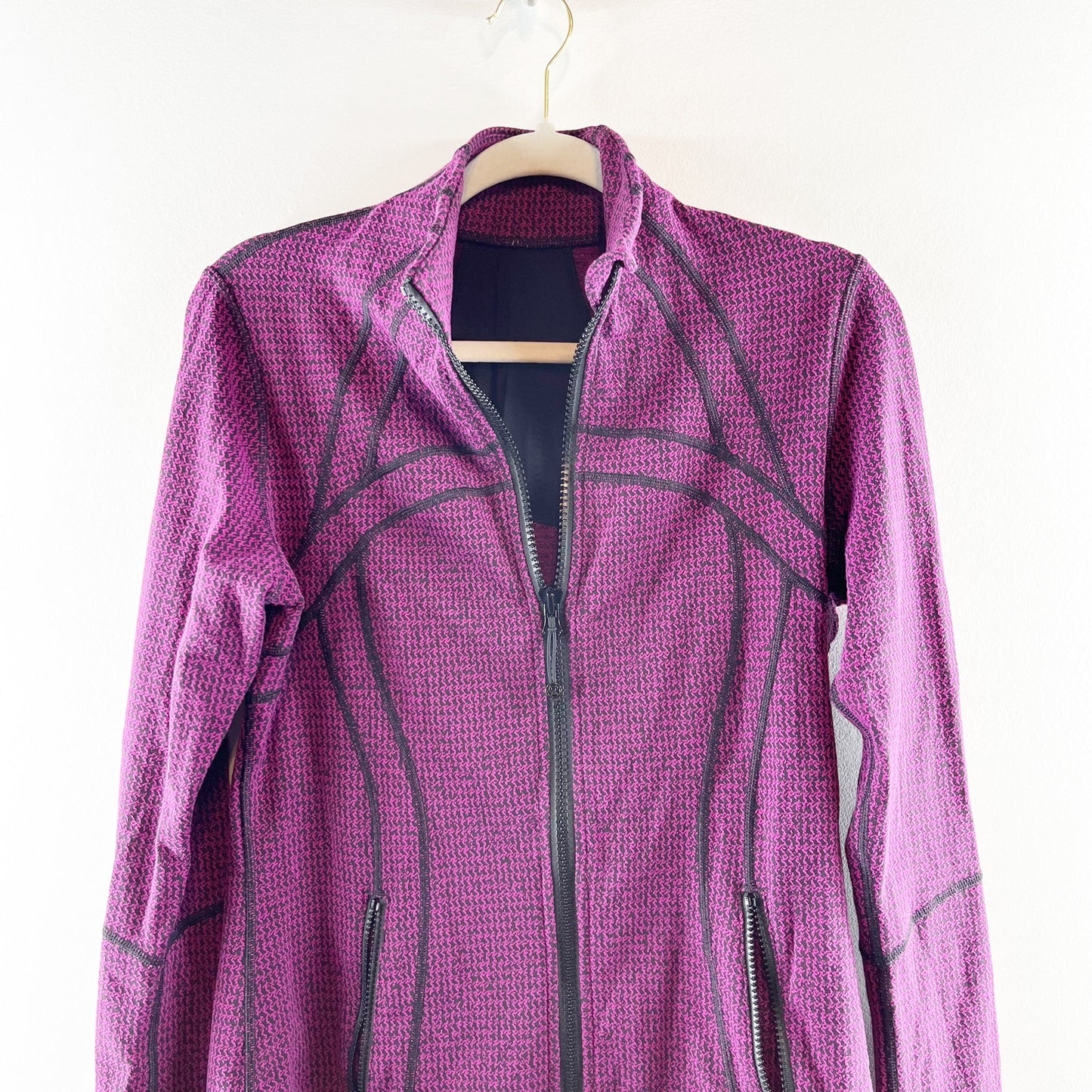 Lululemon Long Sleeve Full Zip Define Jacket Teeny Tooth Deep Fuchsia Black 10