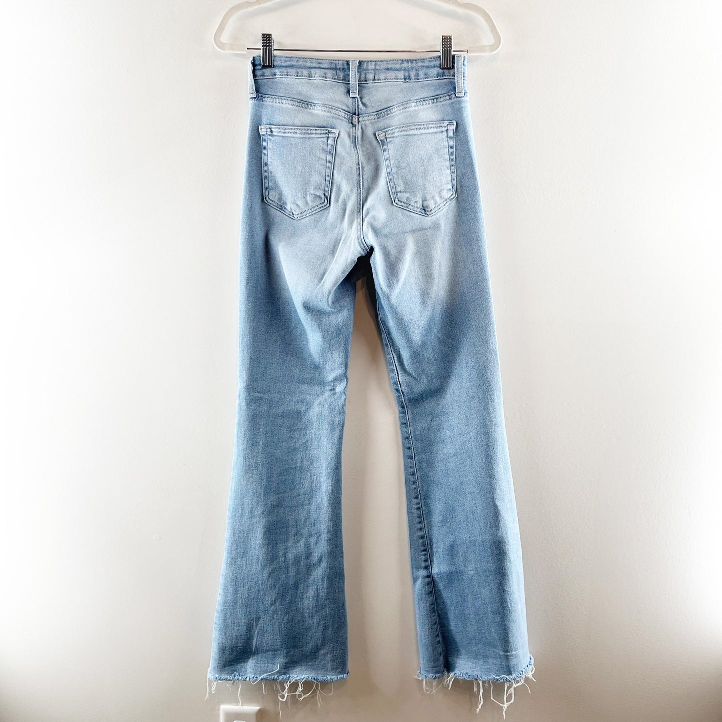 Just Black Mid Rise Straight Bootcut Raw Hem Jeans Light Wash Blue 27 / 4