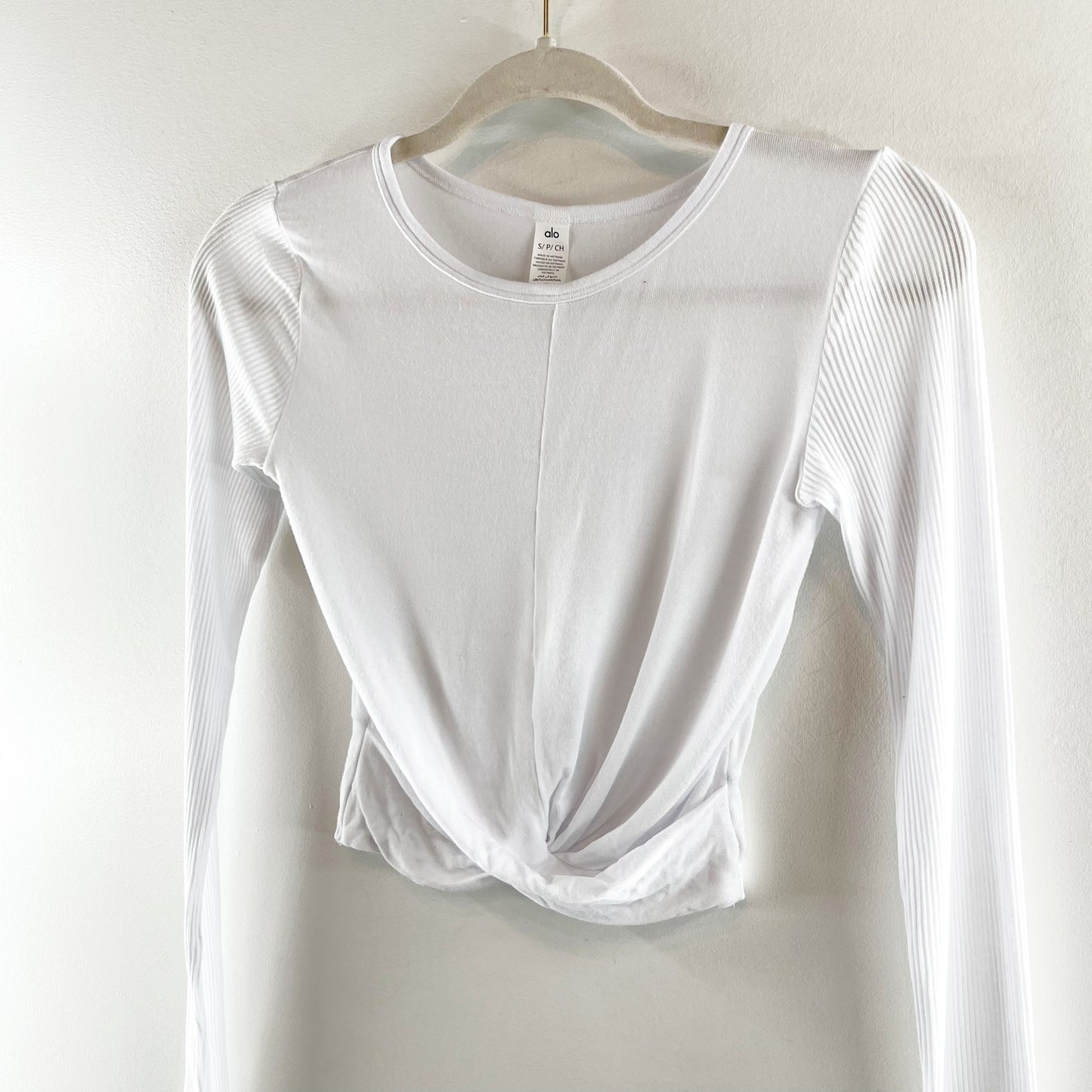 Alo Yoga Cover Long Sleeve Twist Front Top White Small