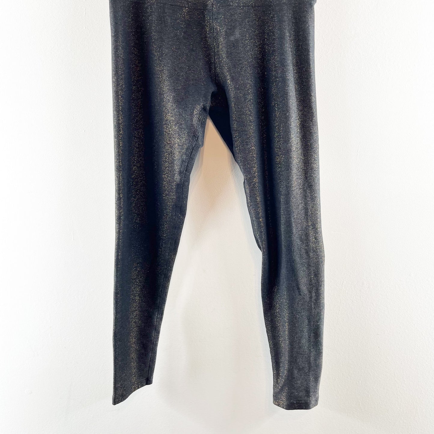 Beyond Yoga Softshine High Waisted Midi Foil Glitter Leggings Gray Medium