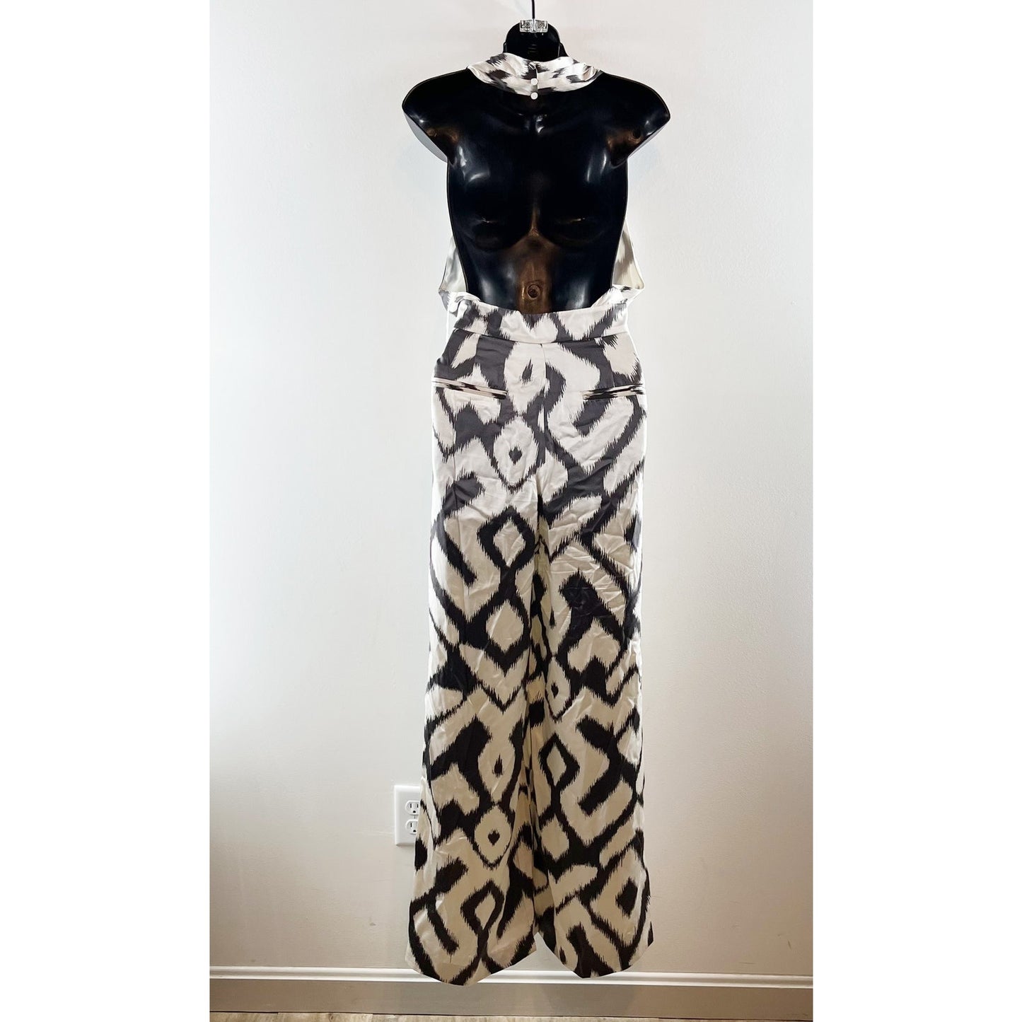 Banana Republic Ascendant Silk Geo Print Halter Cutout Jumpsuit White Black 6