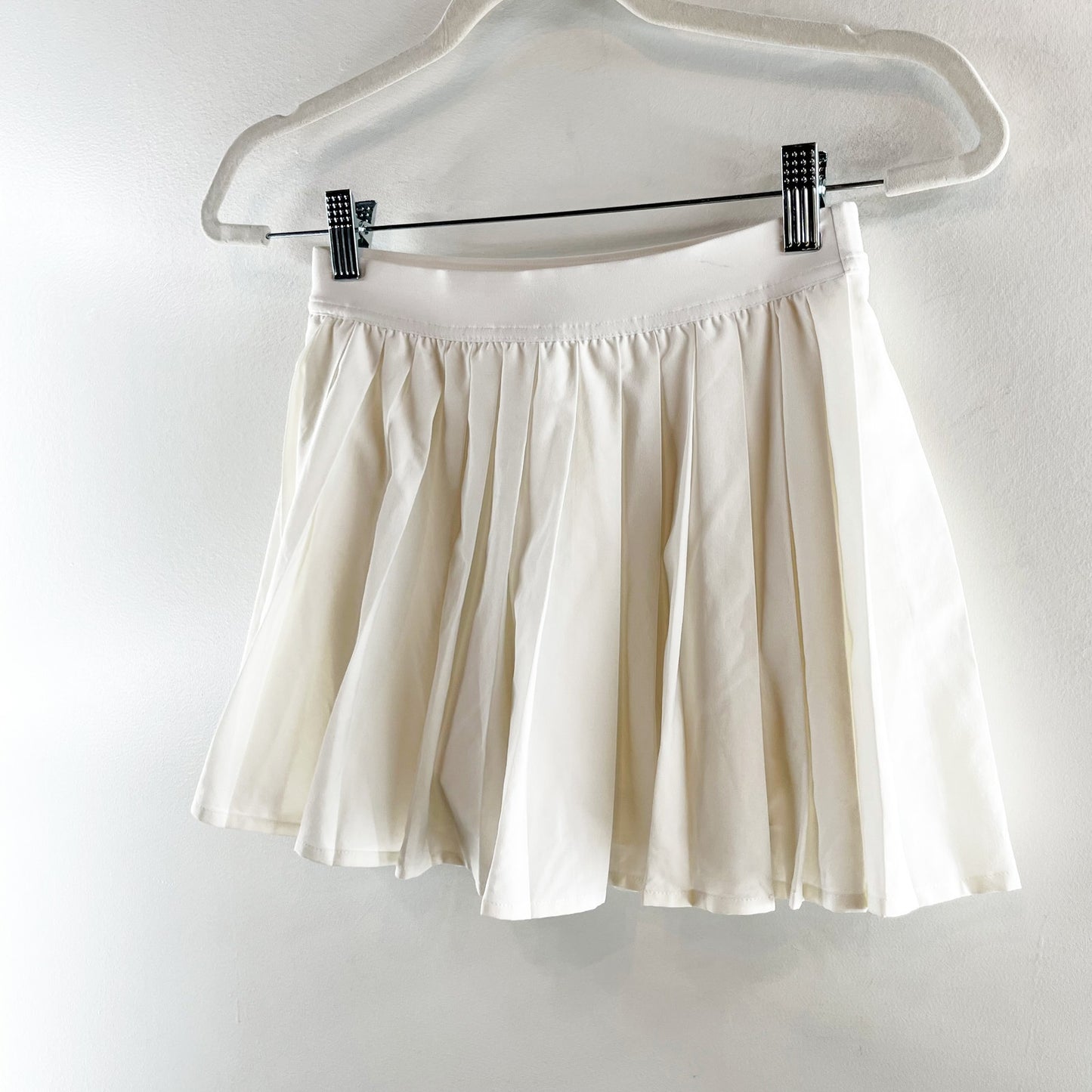 Lululemon High-Rise Pleated Tennis Mini Skirt Skort White 4