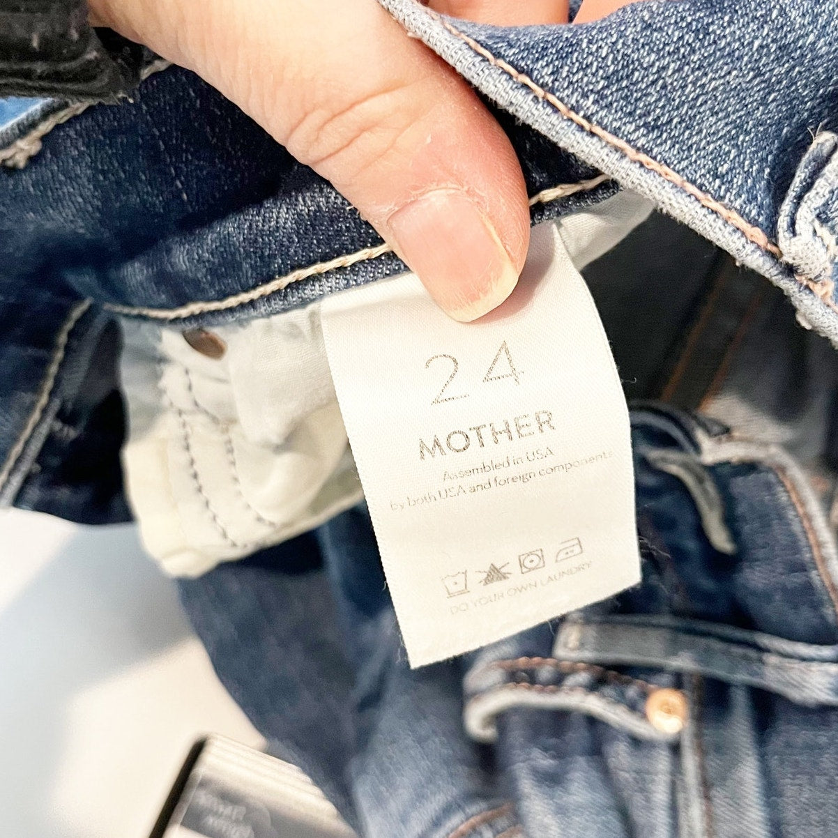 Mother The Insider Crop Step Chew Jeans Dancing On Coals Blue 24