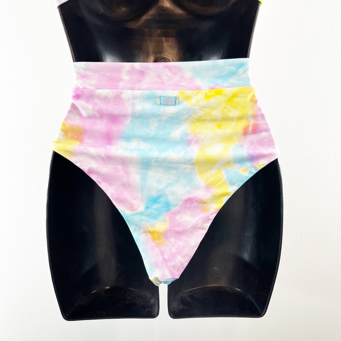 Banana Moon Triangle Tie Dye High Waisted Bikini Swimsuit Blue Pink Yellow Large