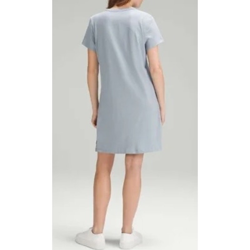 Lululemon Classic Fit Short Sleeve Cotton Mini Dress in Chambray Blue Small