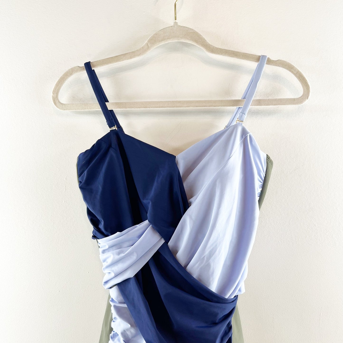 Lands' End Colorblock One Piece Swimsuit Blue Green 12