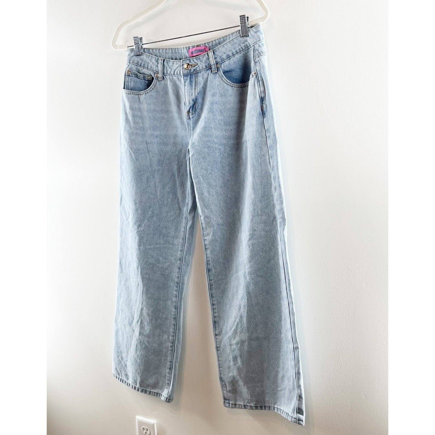 Edikted Low Rise Wide Leg Baggy Cotton Jeans Light Wash Blue Medium