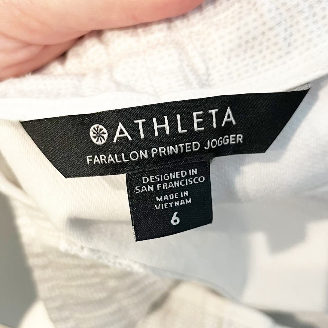 Athleta Farallon Printed Jogger Spliced Magic Veil Grey Pants 6