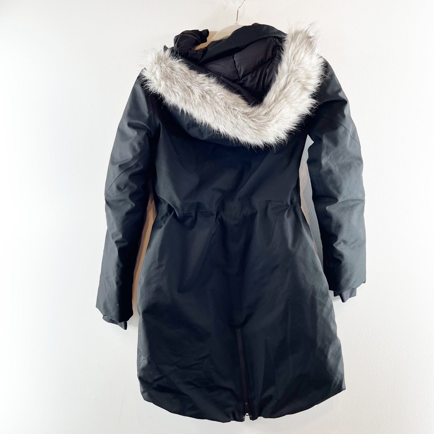 Athleta Rainout Outbound Faux Fur Hood Parka Coat Jacket Black XXS