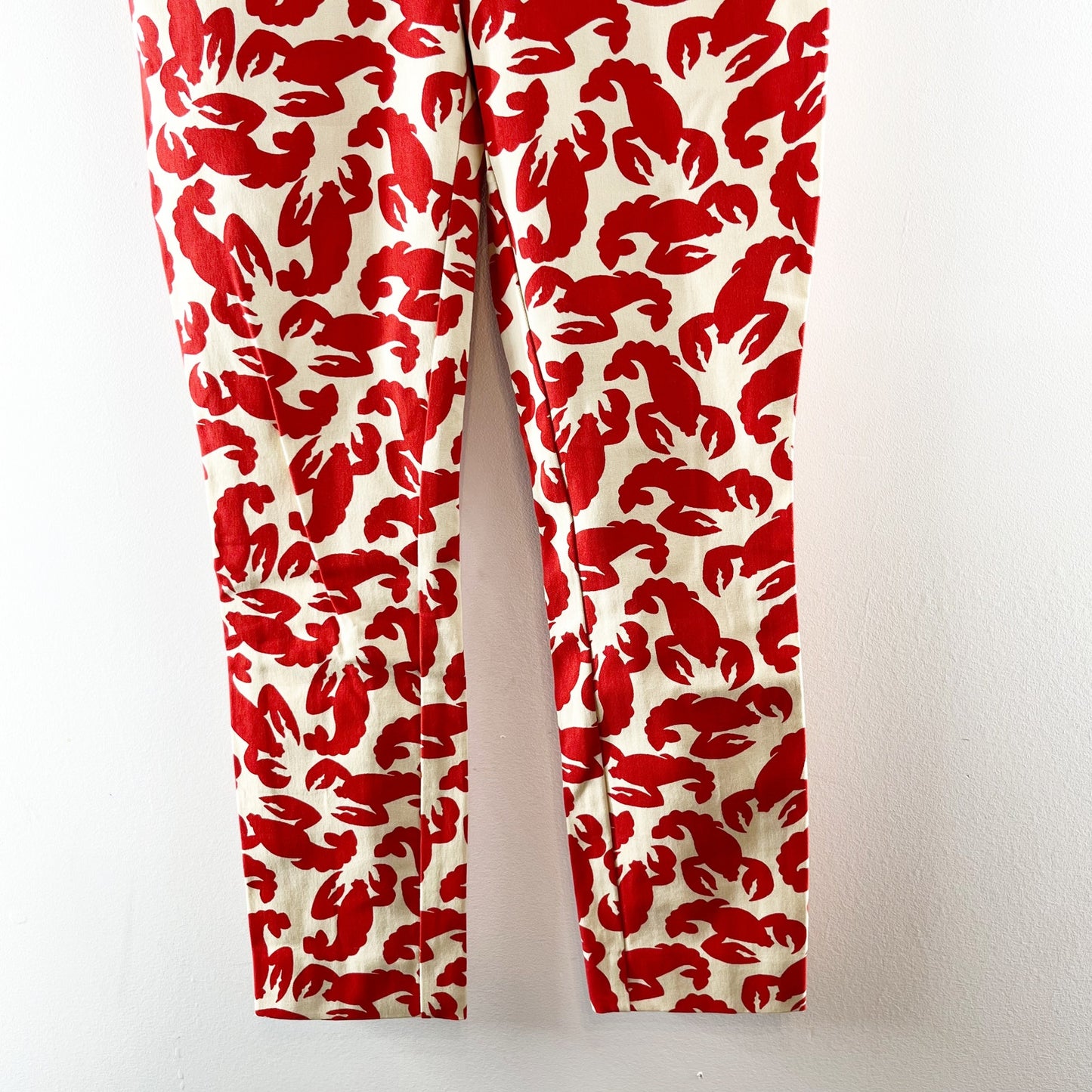 Anthropologie The Essential Slim Cropped Trouser Pants Lobster Print Red 0