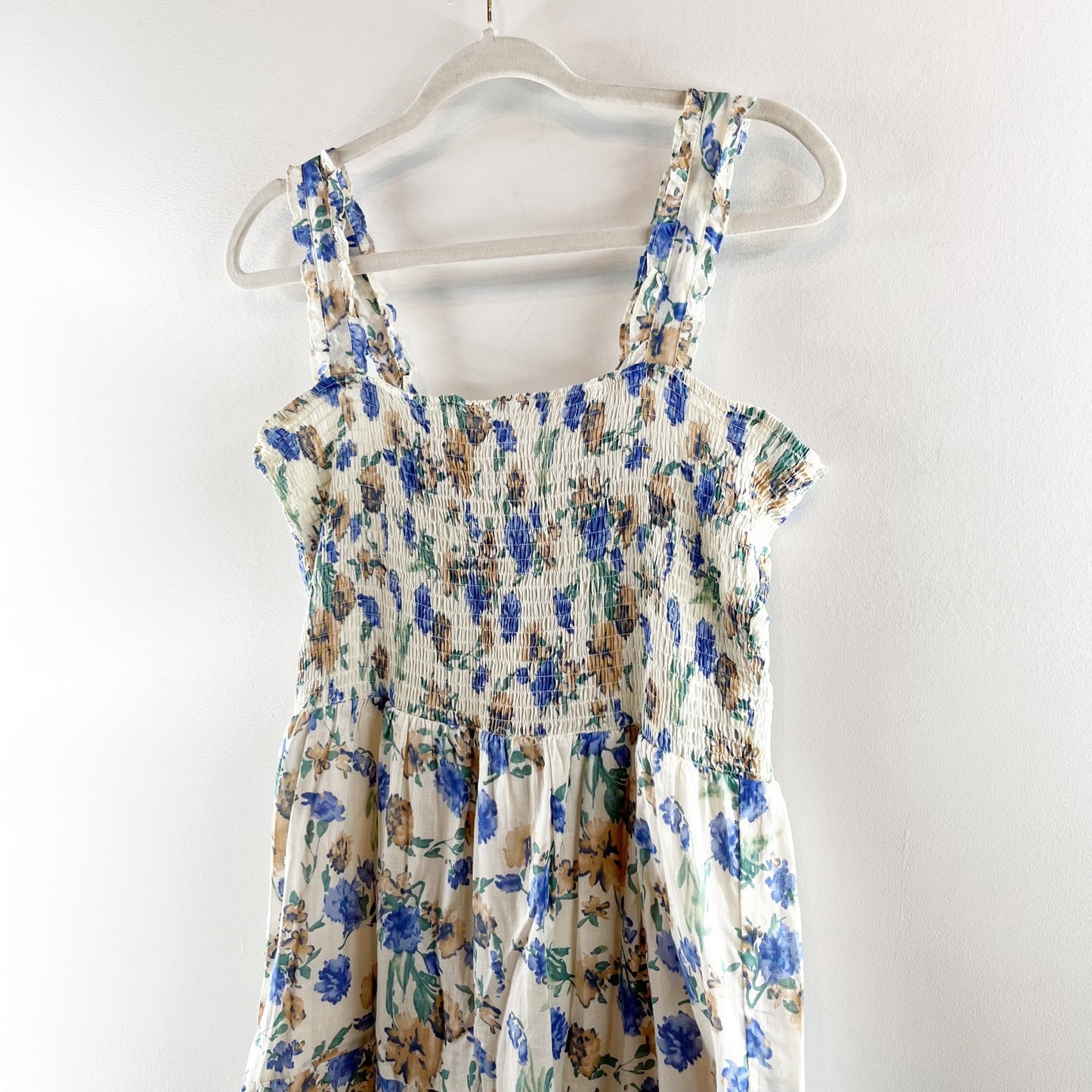 Heartloom Ronnie Floral Smocked Midi Dress Bellflower White Medium