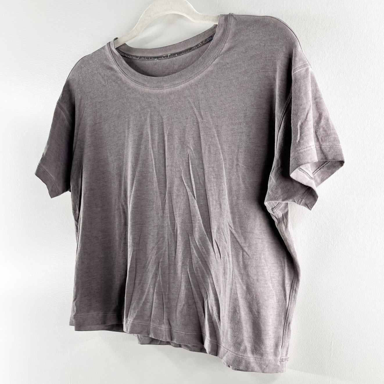 Lululemon Short Sleeve Cropped Tee Shirt Gray Medium