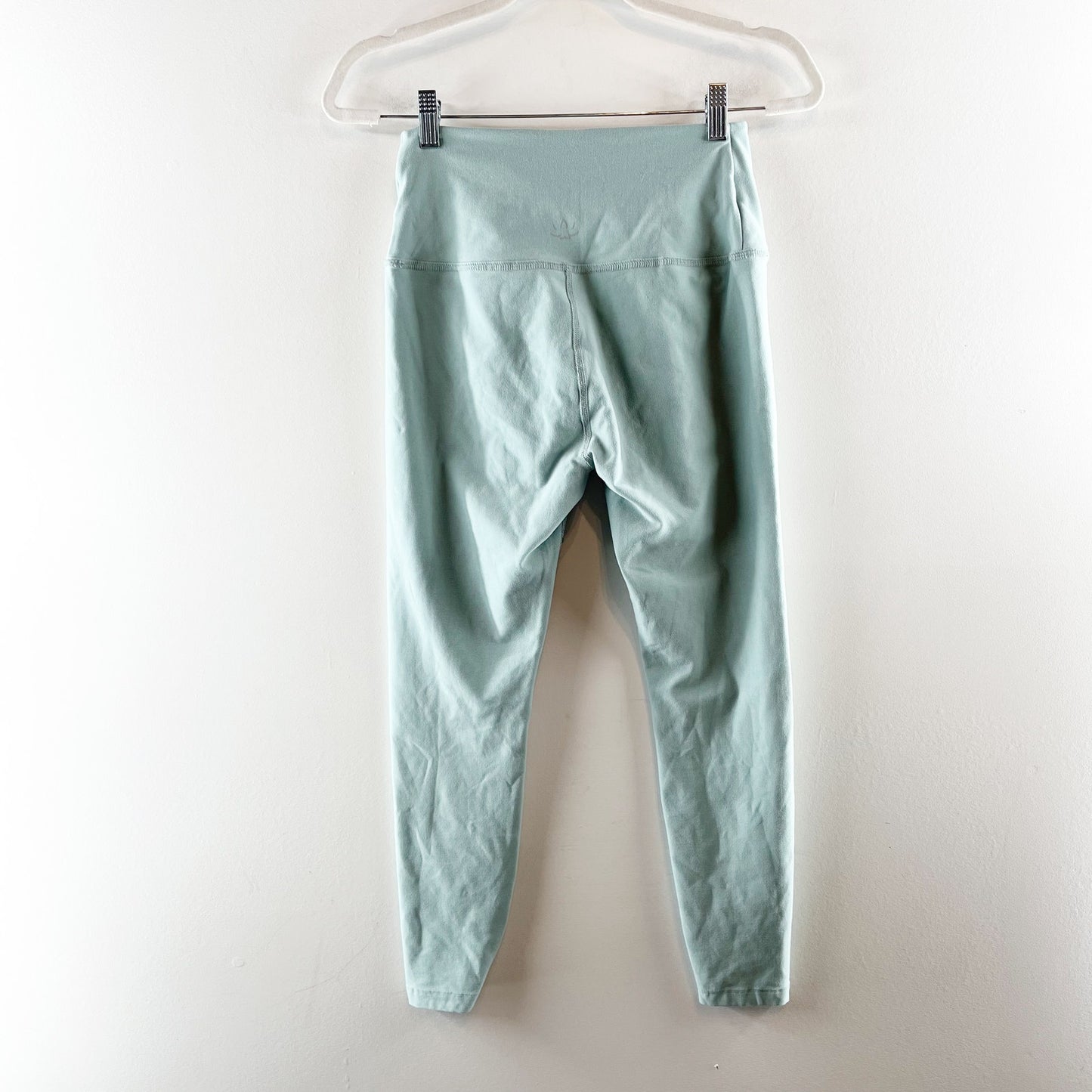 Beyond Yoga Spacedye At Your Leisure High Rise Midi Legging Mint Slate Heather L