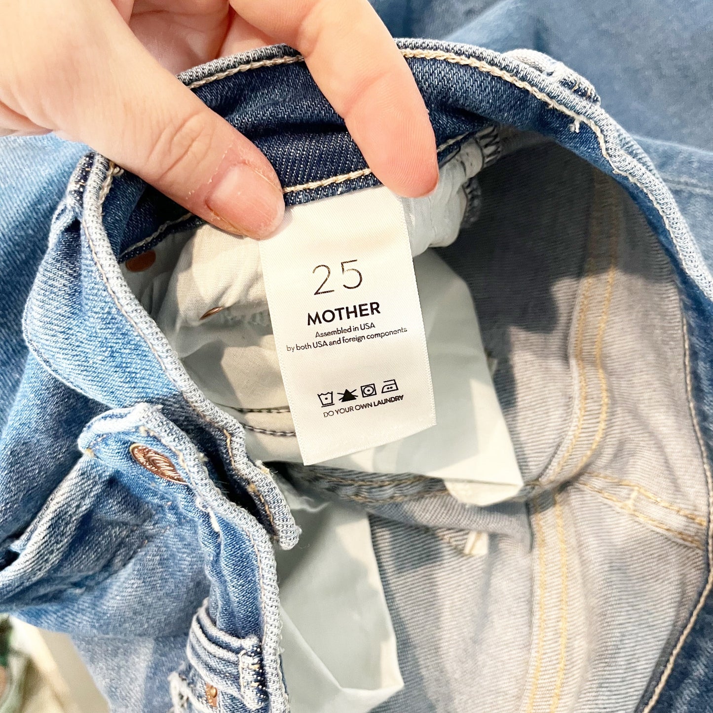 Mother The Tomcat High Rise Straight Leg Ankle Jeans in Layover Blue 25 / 0
