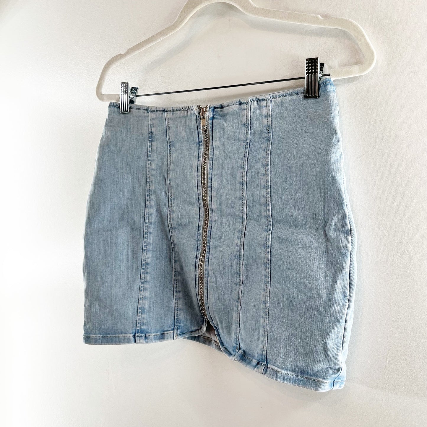 Free People Layla High Waisted Slim Fit Denim Mini Skirt Light Blue 6