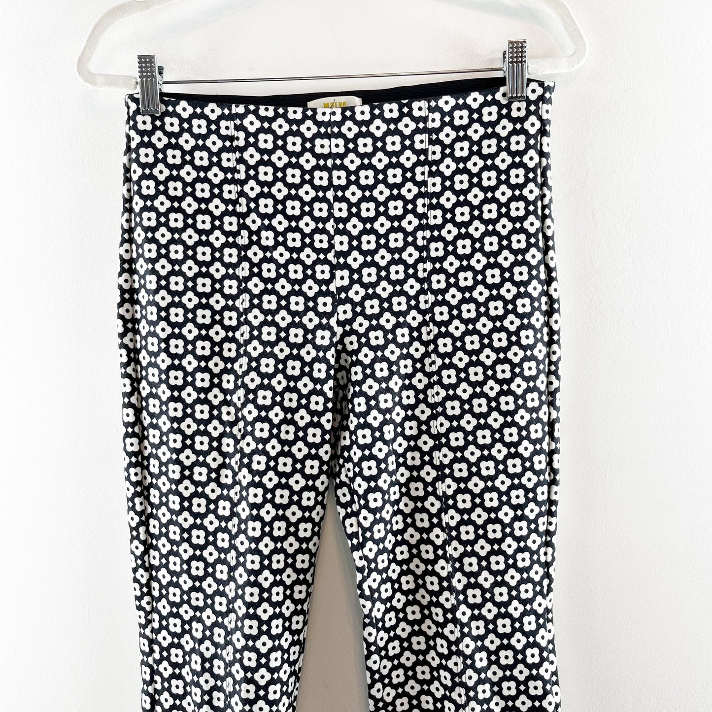 Maeve Anthropologie Kick Flare Daisy Printed Pull On Pants Black White Small
