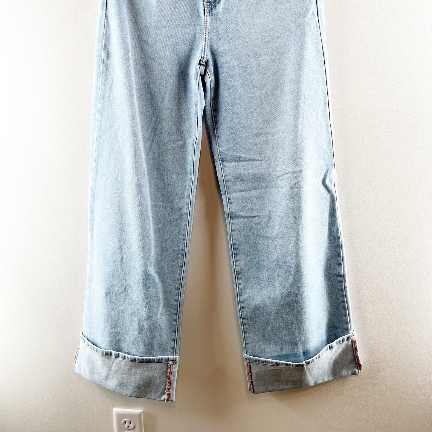 Just Black Denim The High Rise Cuffed Palazzo Wide Leg Light Wash Jeans 27 / 4